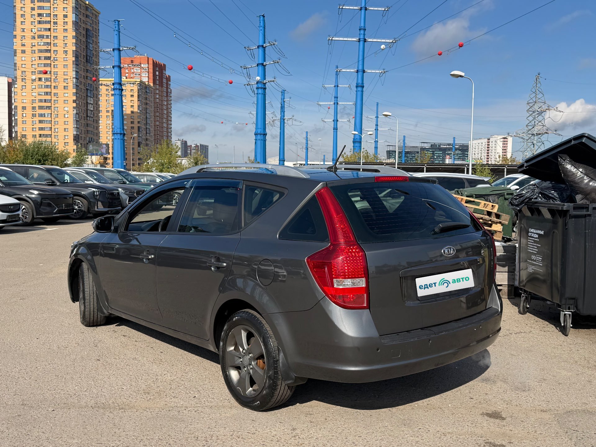 Kia ЕD (СЕЕ^D), 2011 — Снаружи