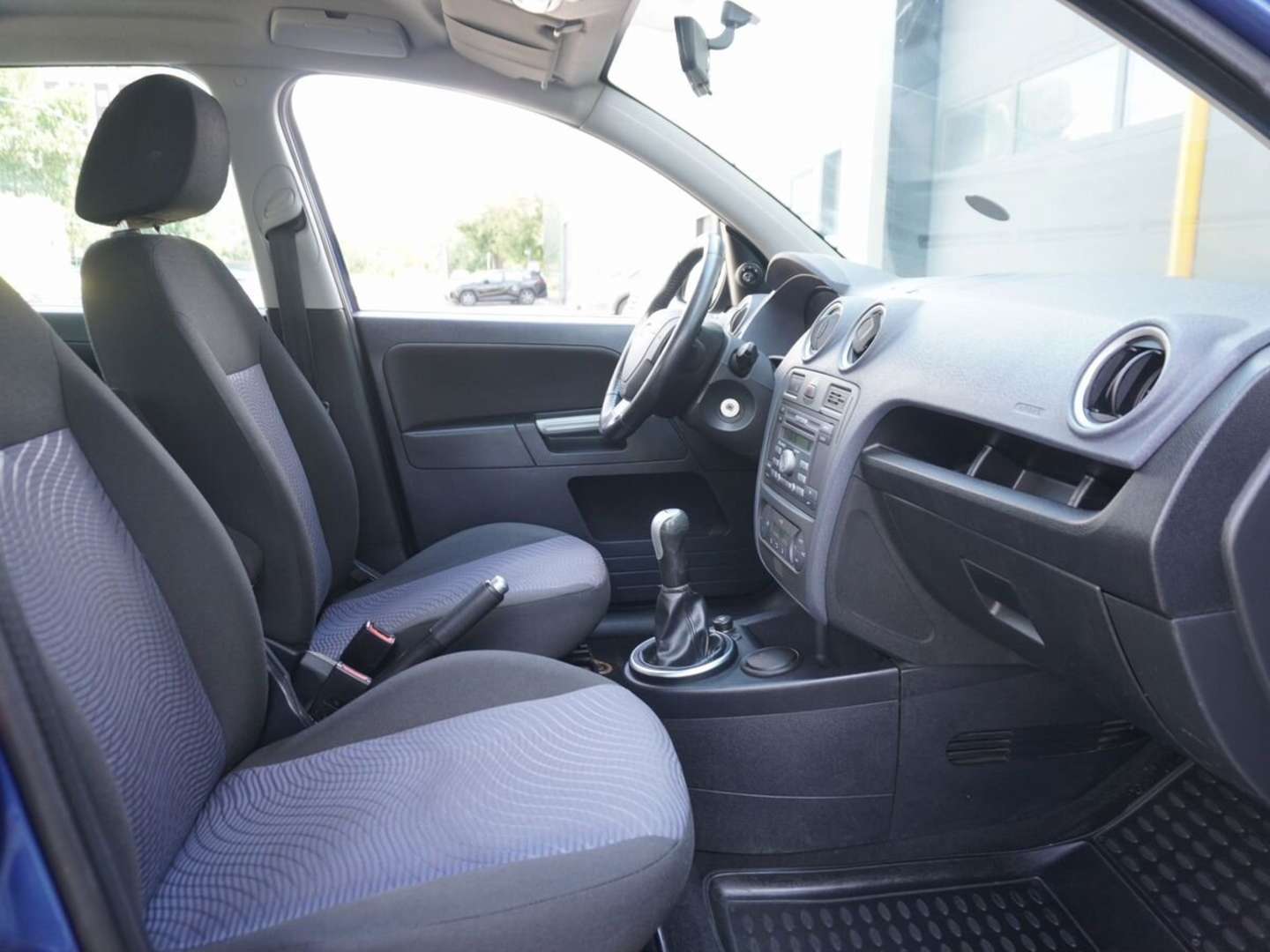 Ford Fusion, 2008 — Салон