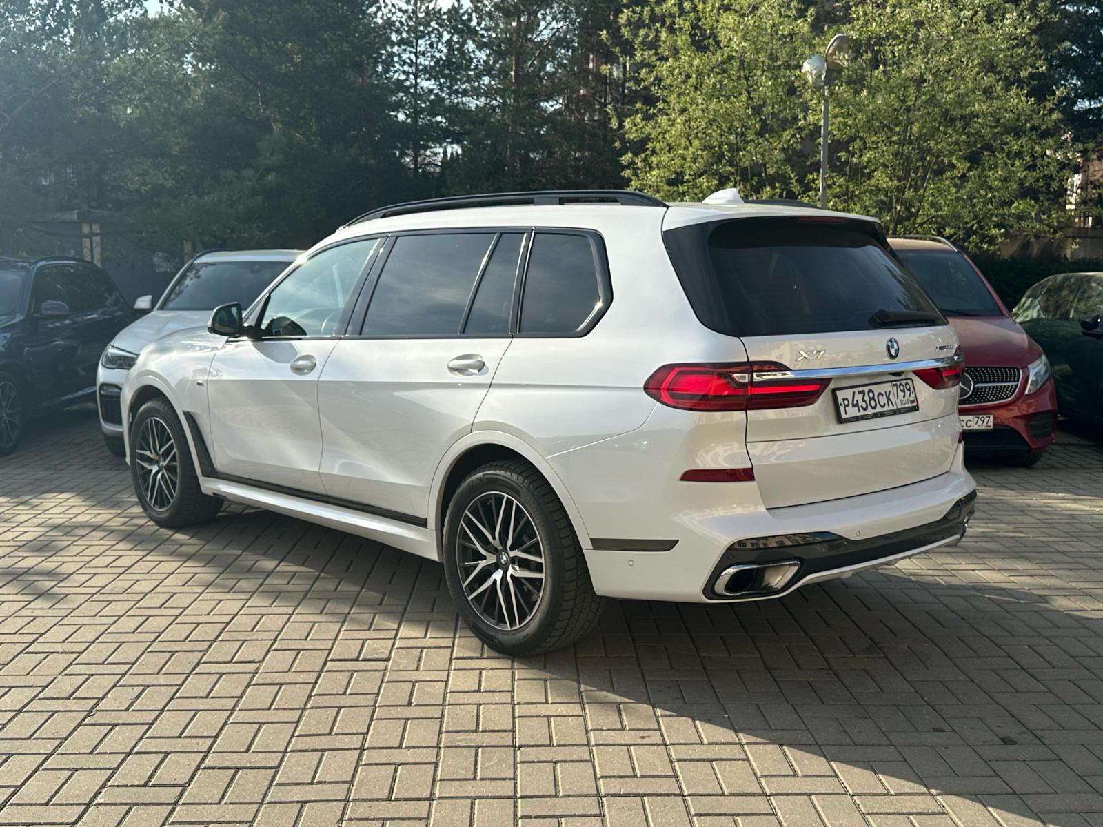 BMW X7 G07 2019 — Все фото