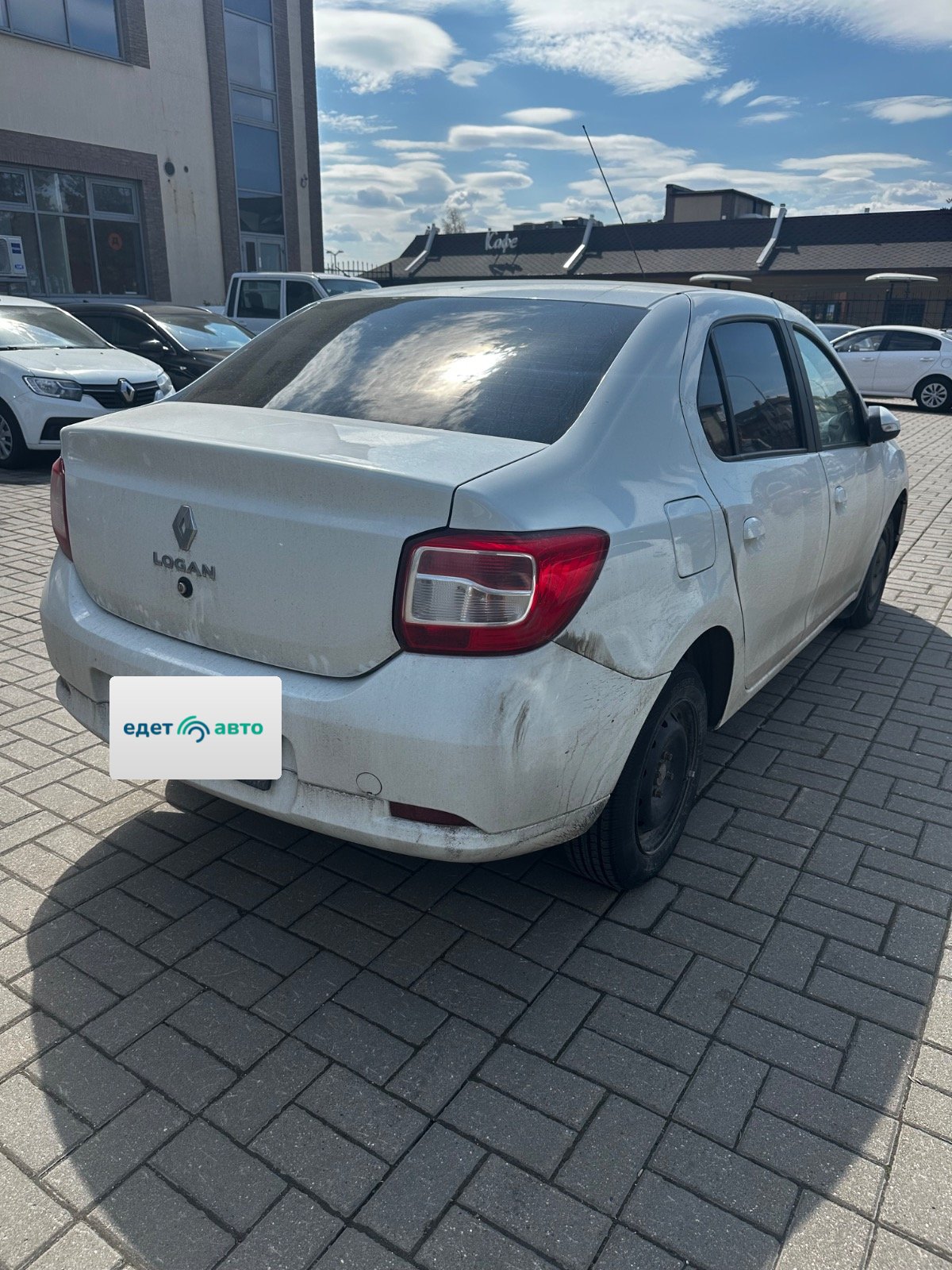RENAULT LOGAN 1, 2022 — Все фото