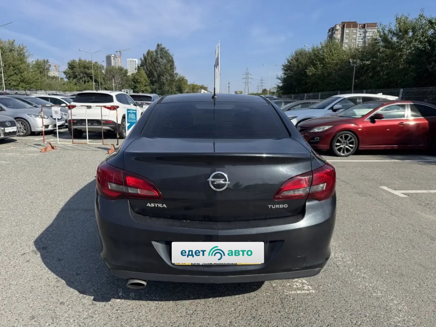 Opel Astra, 2013 — Повреждения
