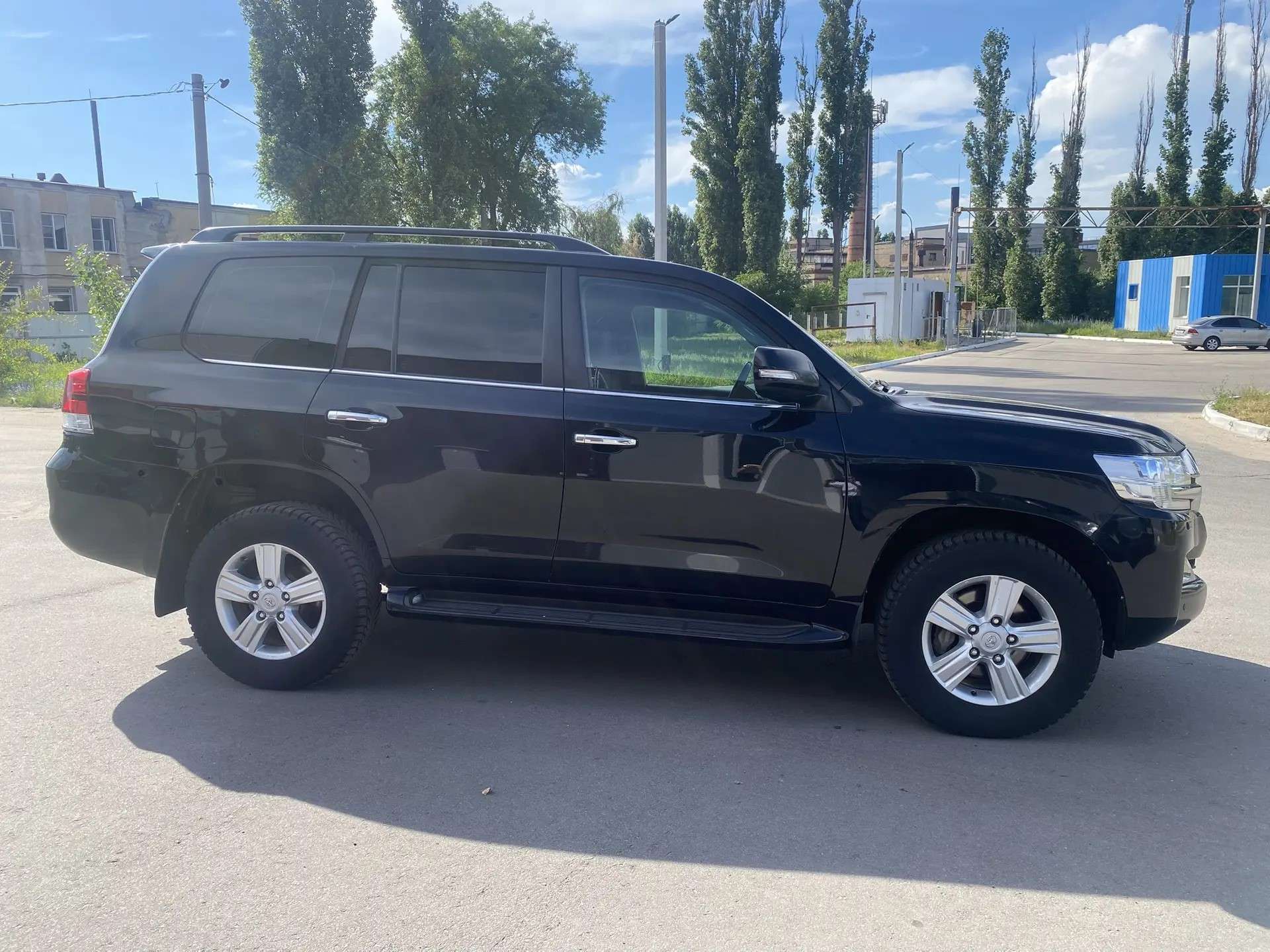 Тойота Land Cruiser 200, 2020 — Снаружи