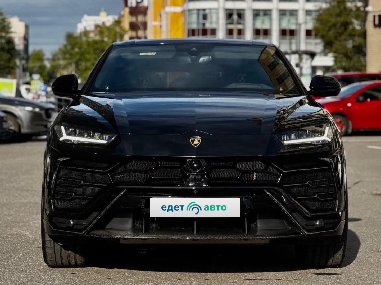 Lamborghini Urus, 2022 — Снаружи