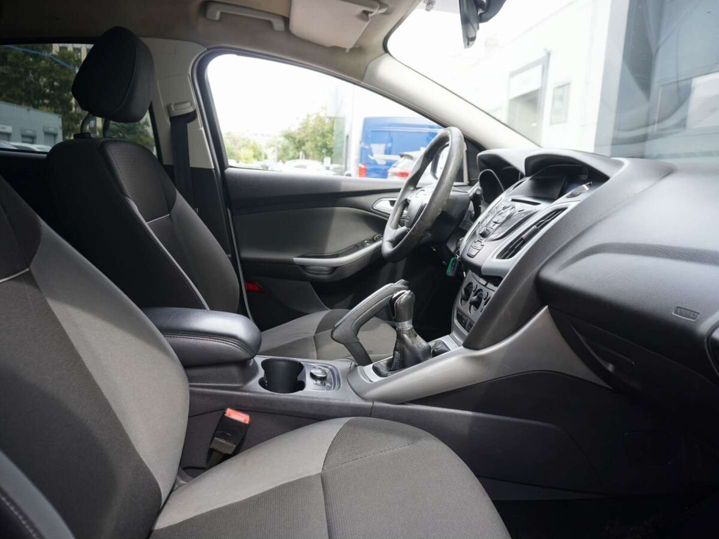 Ford Focus, 2012 — Салон