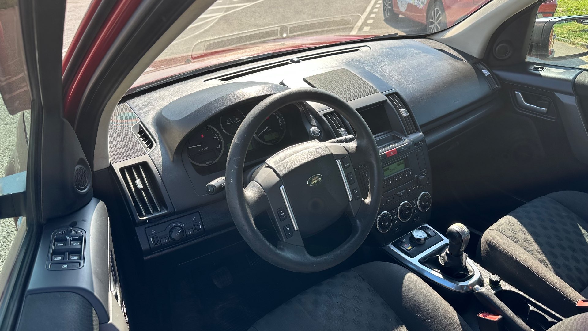 Land Rover Freelander, 2009 — Салон