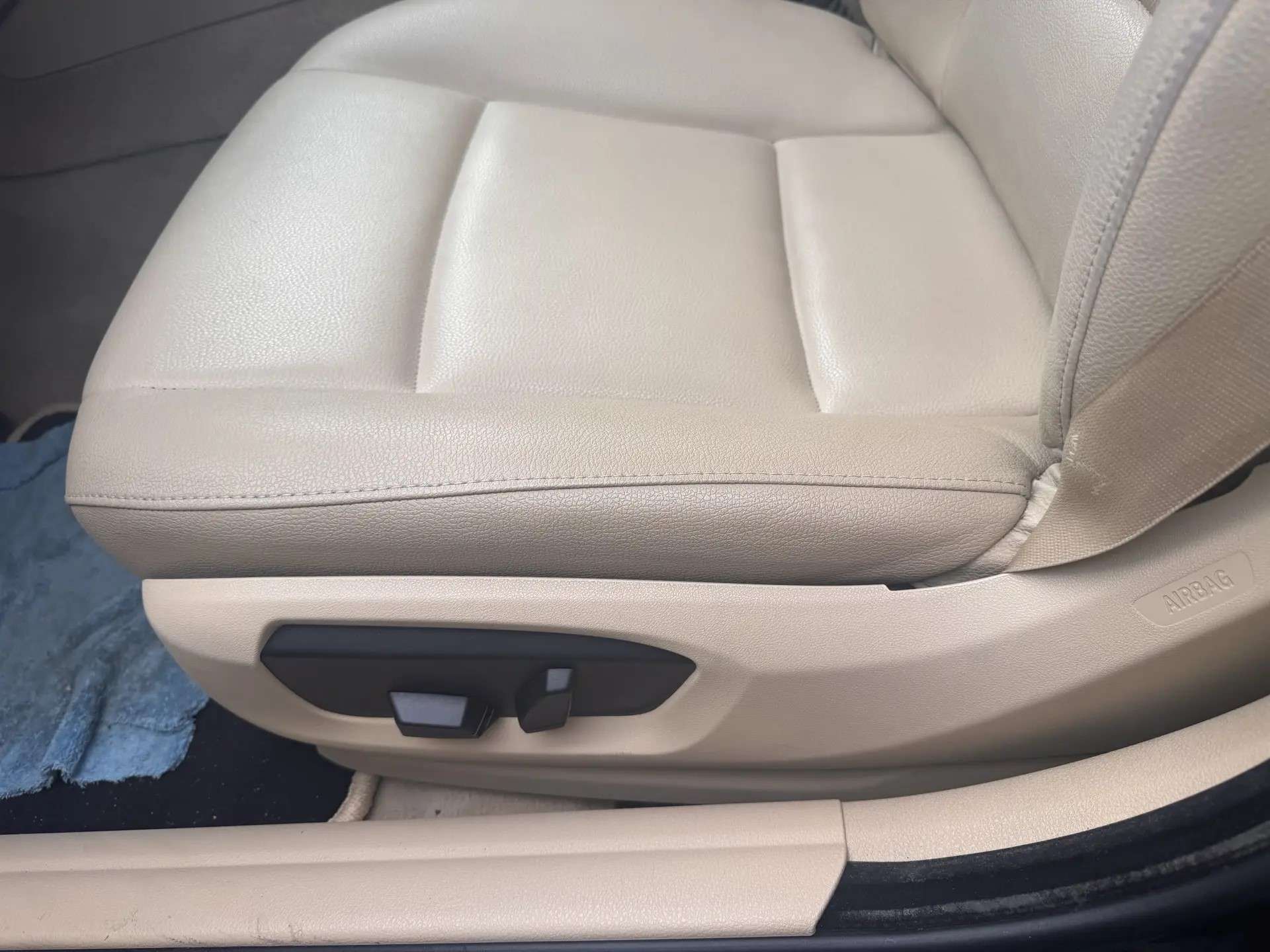 BMW 5 серии, 2014 — Салон