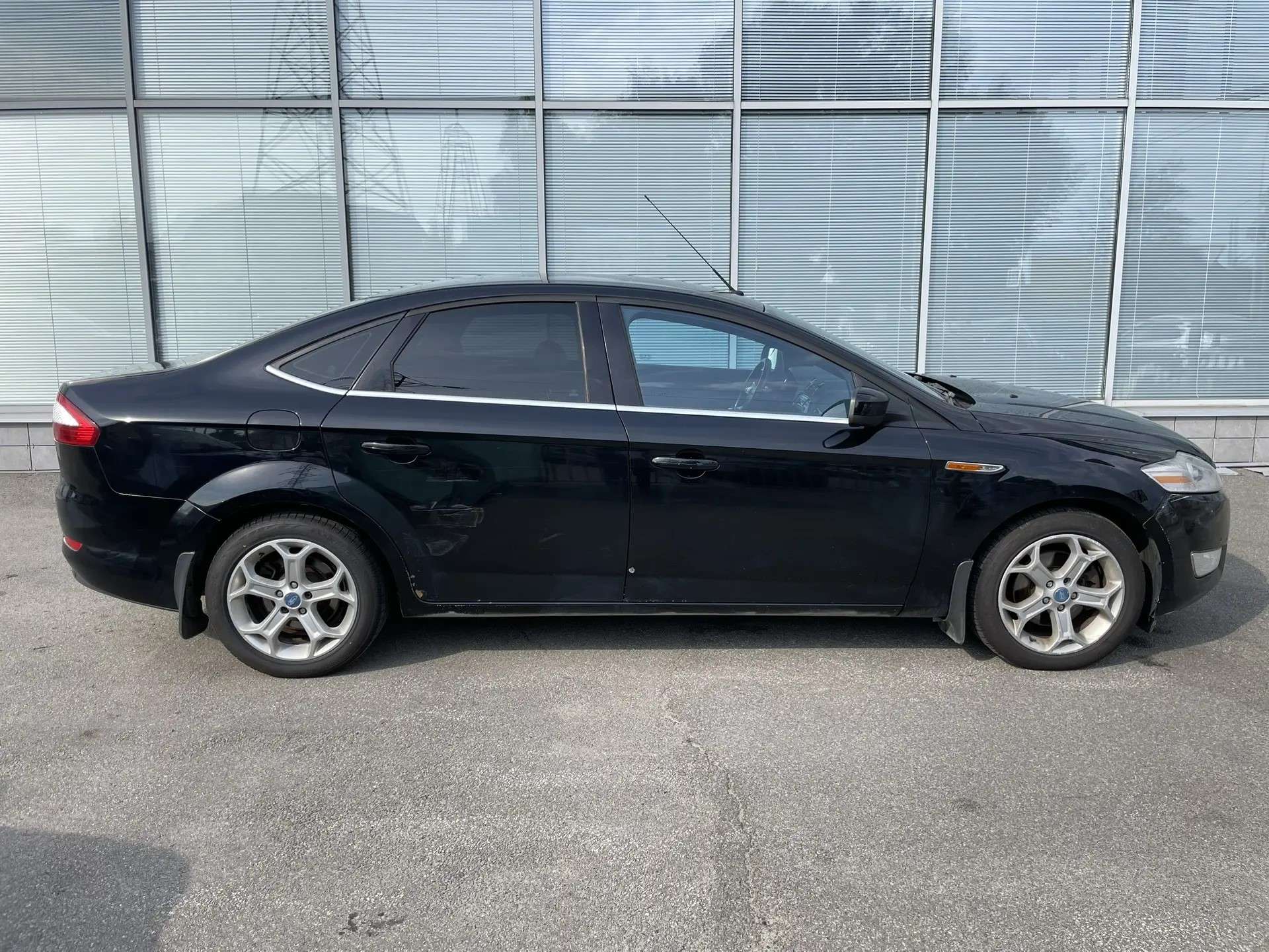 Ford МОNDЕО, 2010 — Снаружи