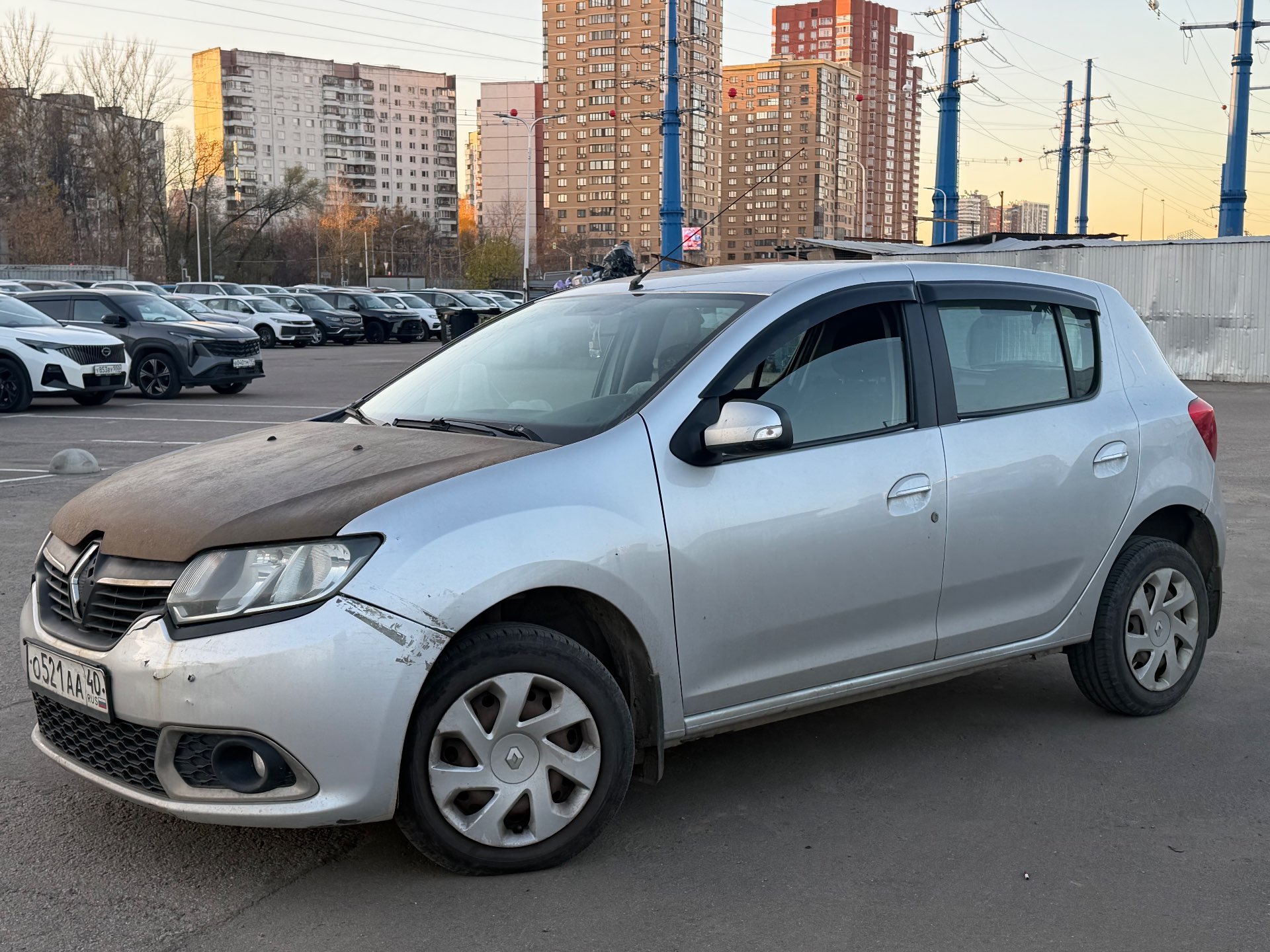 Renault SАNDЕRО, 2014 — Снаружи