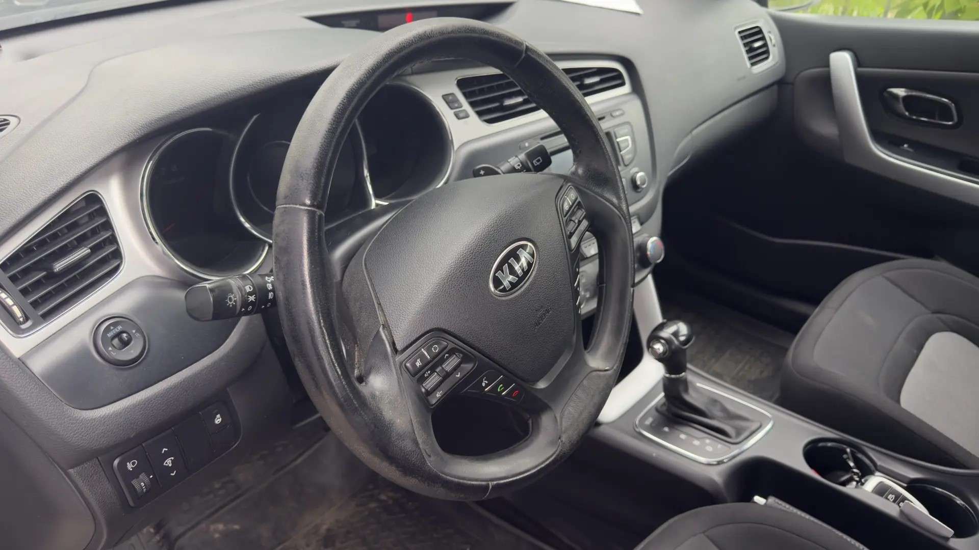 Kia JD (СЕЕ`D), 2012 — Салон