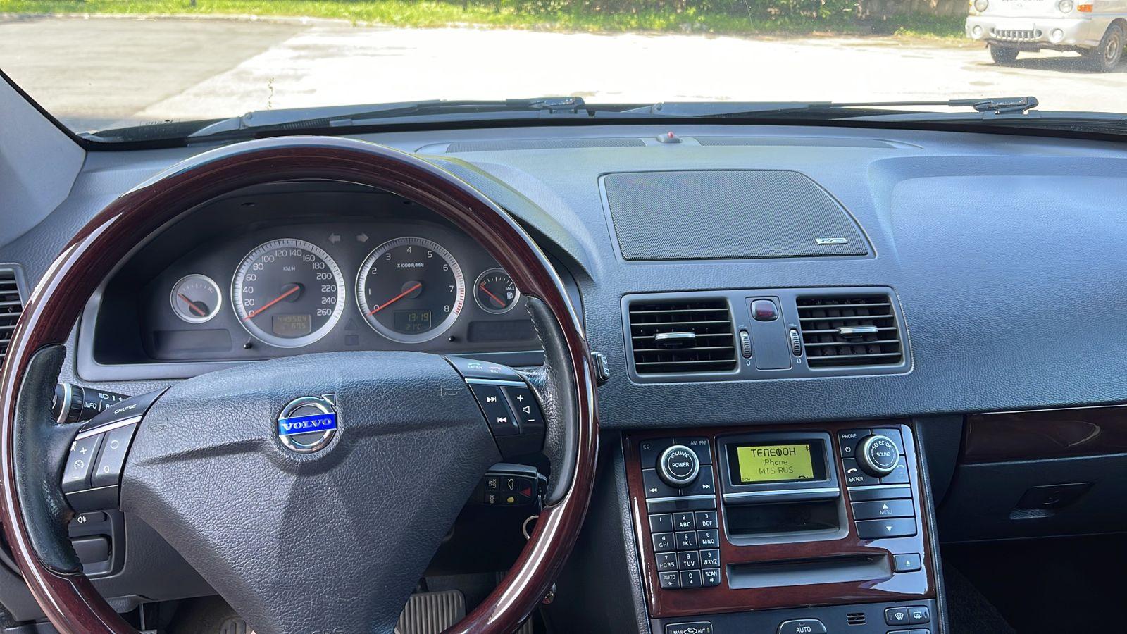 Volvo XC90 1 поколение [рестайлинг] 2010 — Все фото