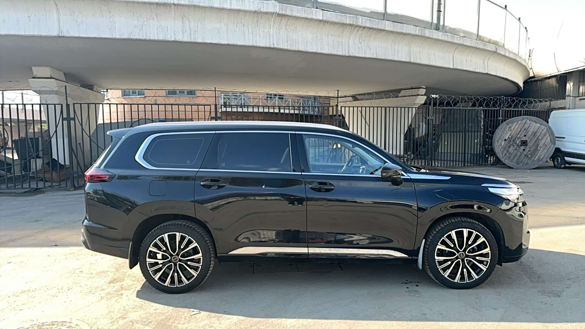 Exeed VX, 2023 — Снаружи