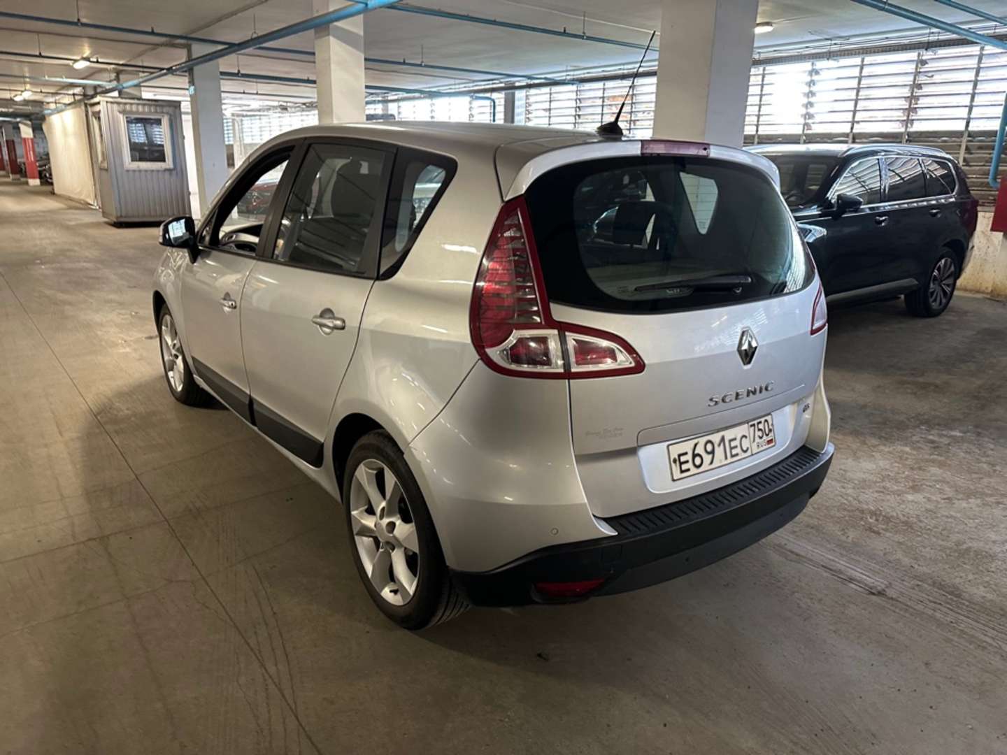 Renault Scenic, 2010 — Снаружи