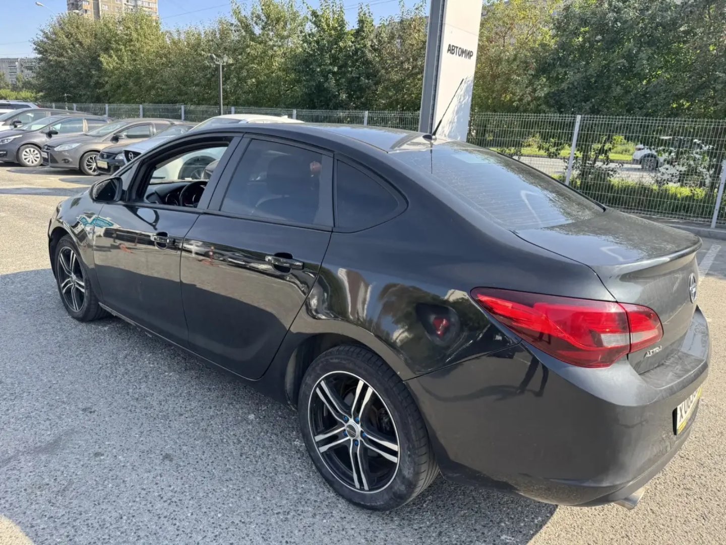 Opel Astra, 2013 — Повреждения