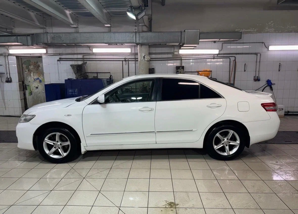 Toyota	Camry, 2011 — Все фото