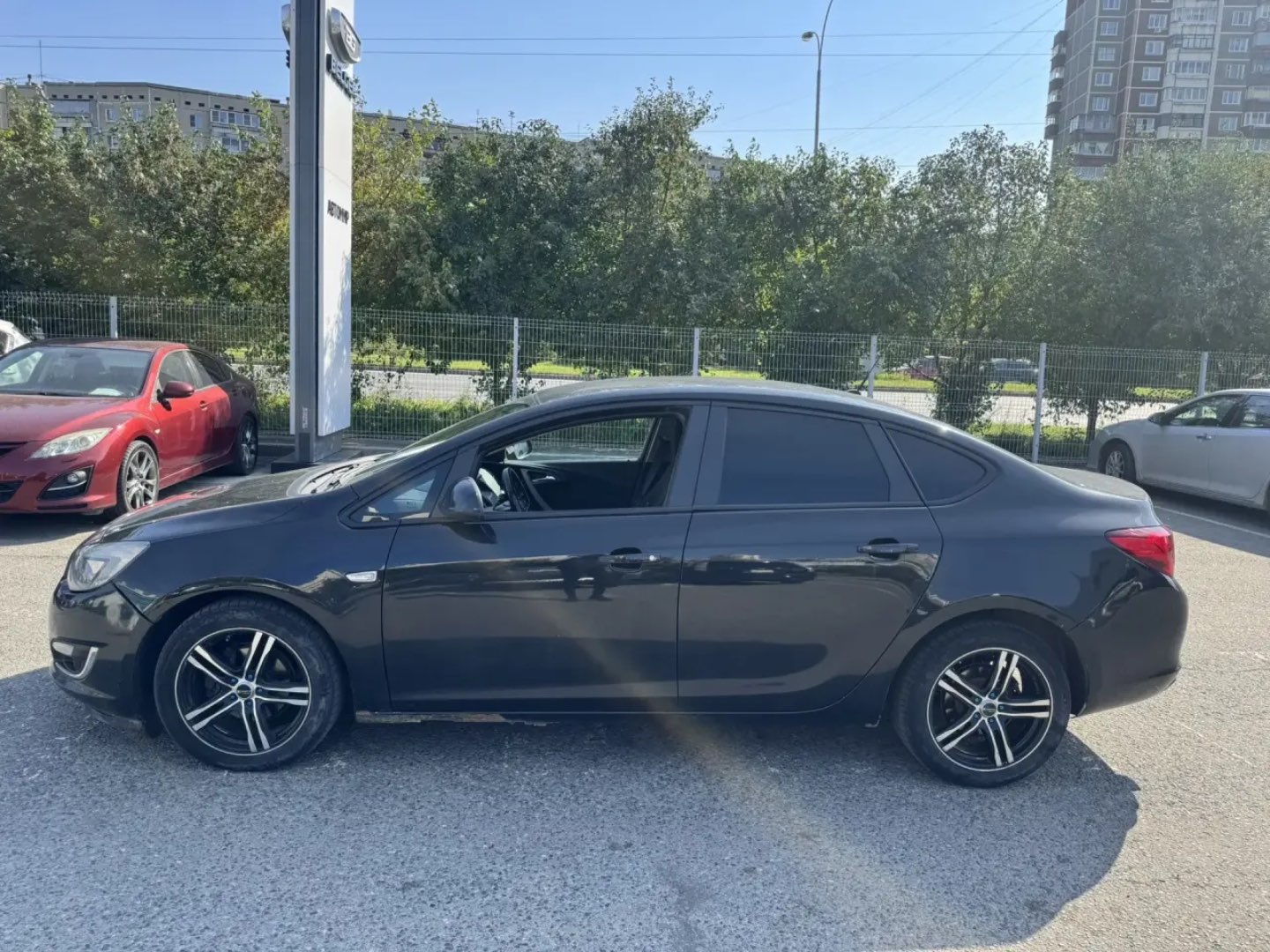 Opel Astra, 2013 — Повреждения