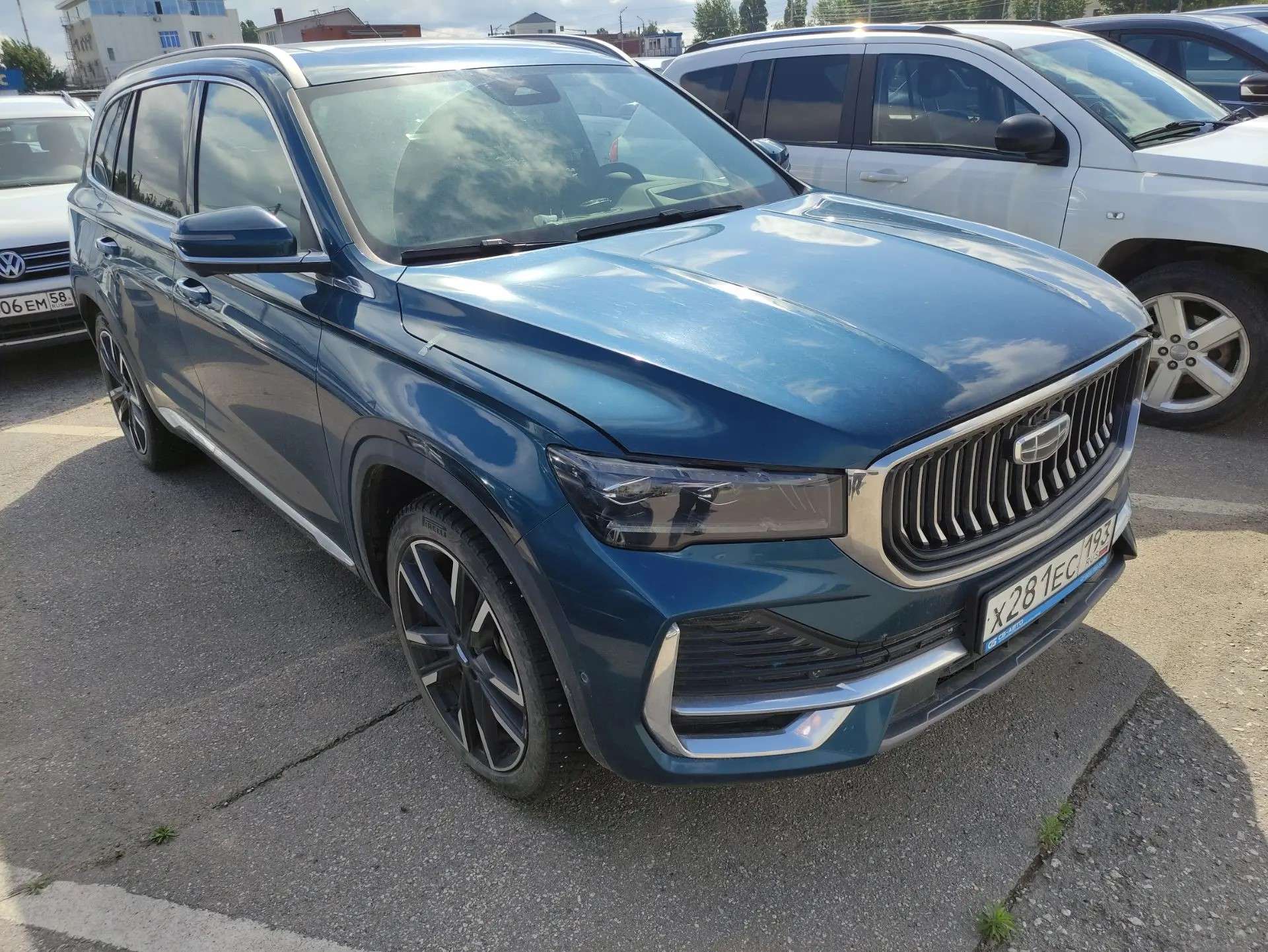 Geely Monjaro, 2022 — Снаружи