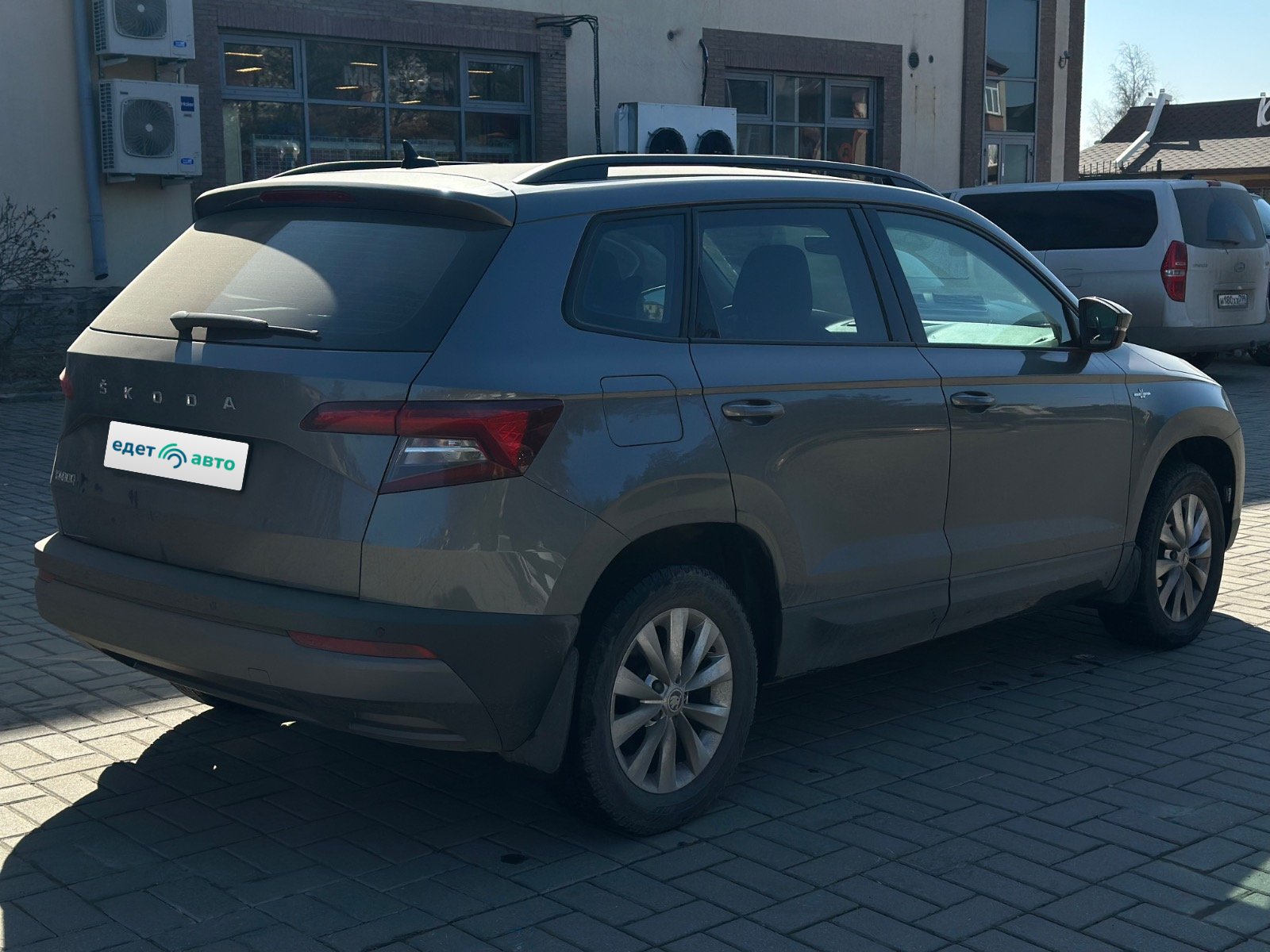 Skoda KAROQ, 2021 — Все фото