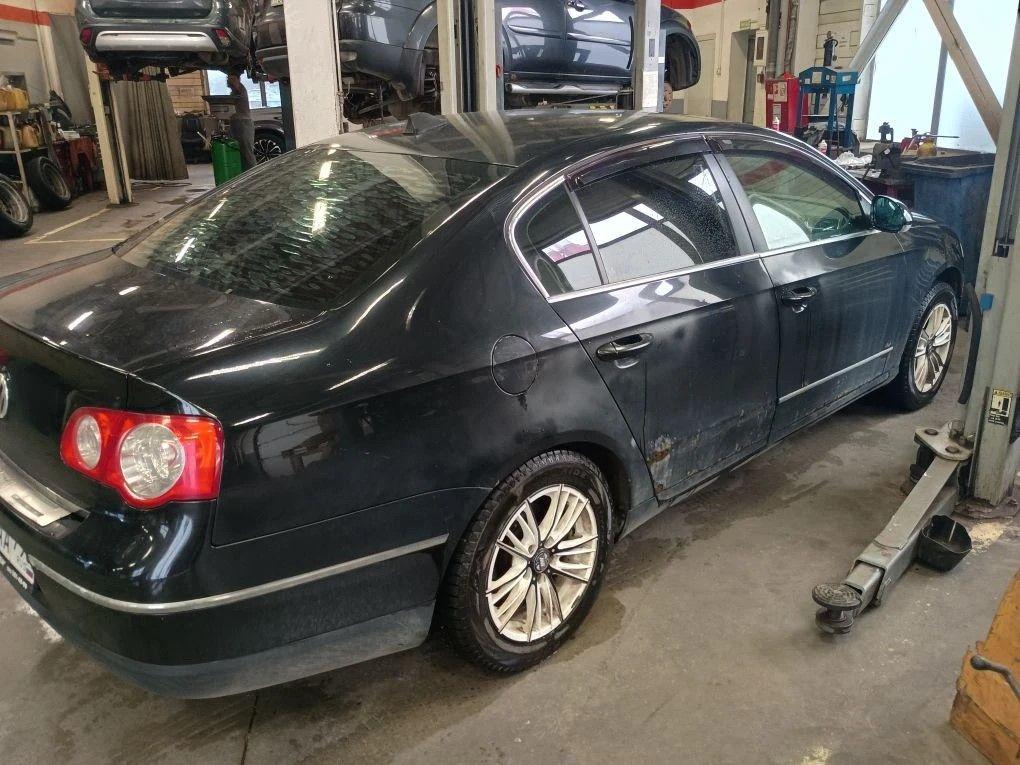 Volkswagen Passat, 2005 — Все фото