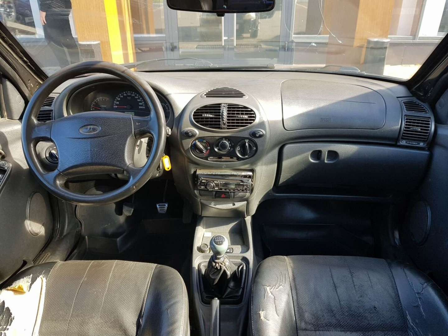 Lada (ВАЗ) 111760, 2012 — Салон