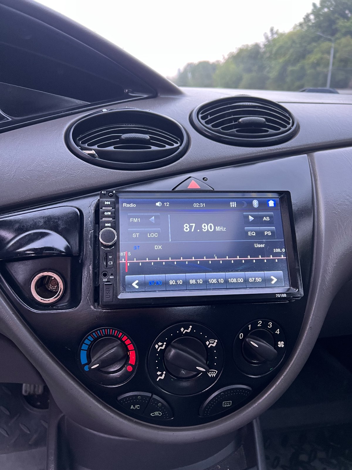 Ford Focus, 2002 — Салон