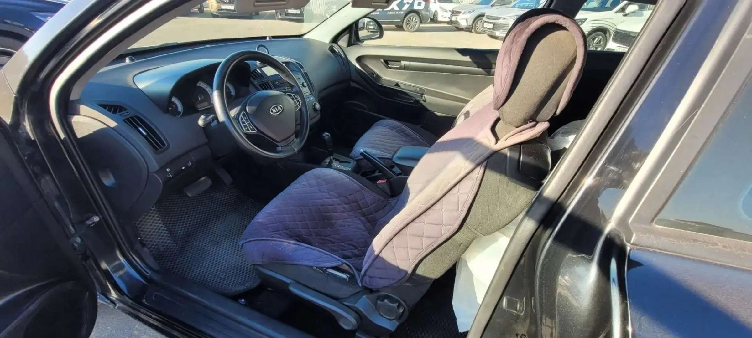 Kia Ceed, 2008 — Салон