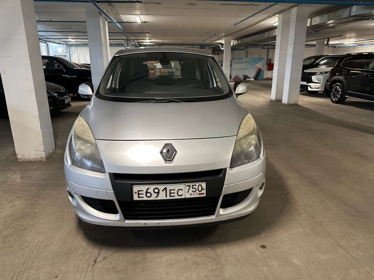 Renault Scenic, 2010 — Снаружи