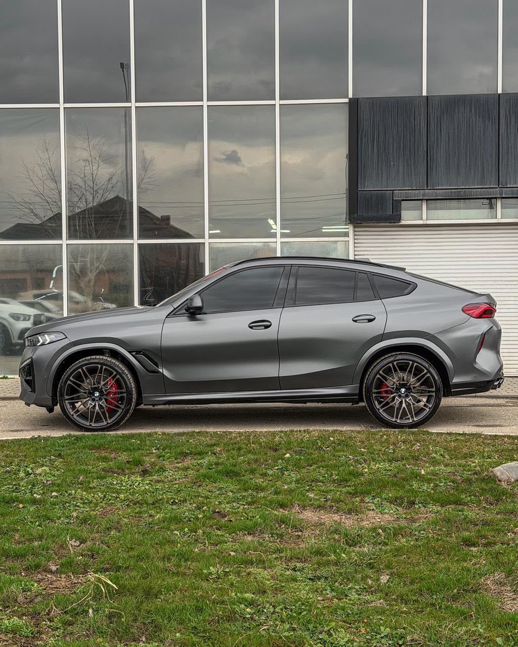 BMW X6, 2024 — Снаружи