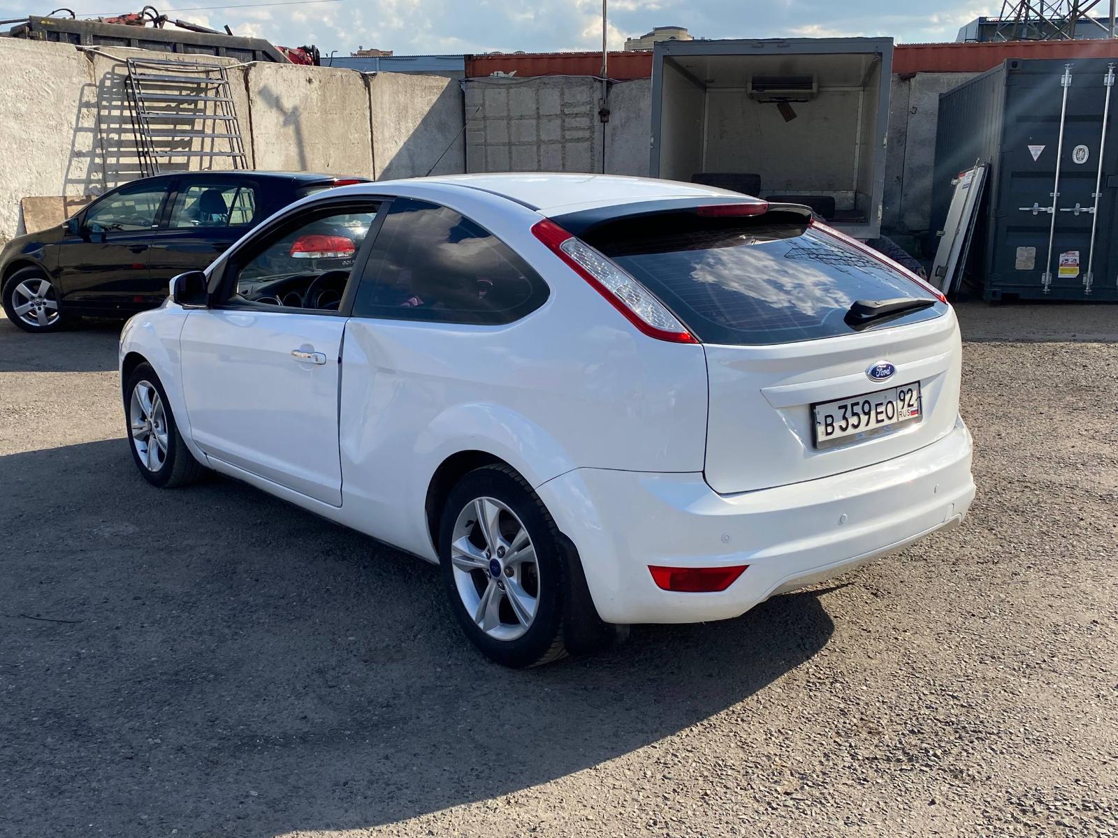Ford Focus, 2010 — Все фото