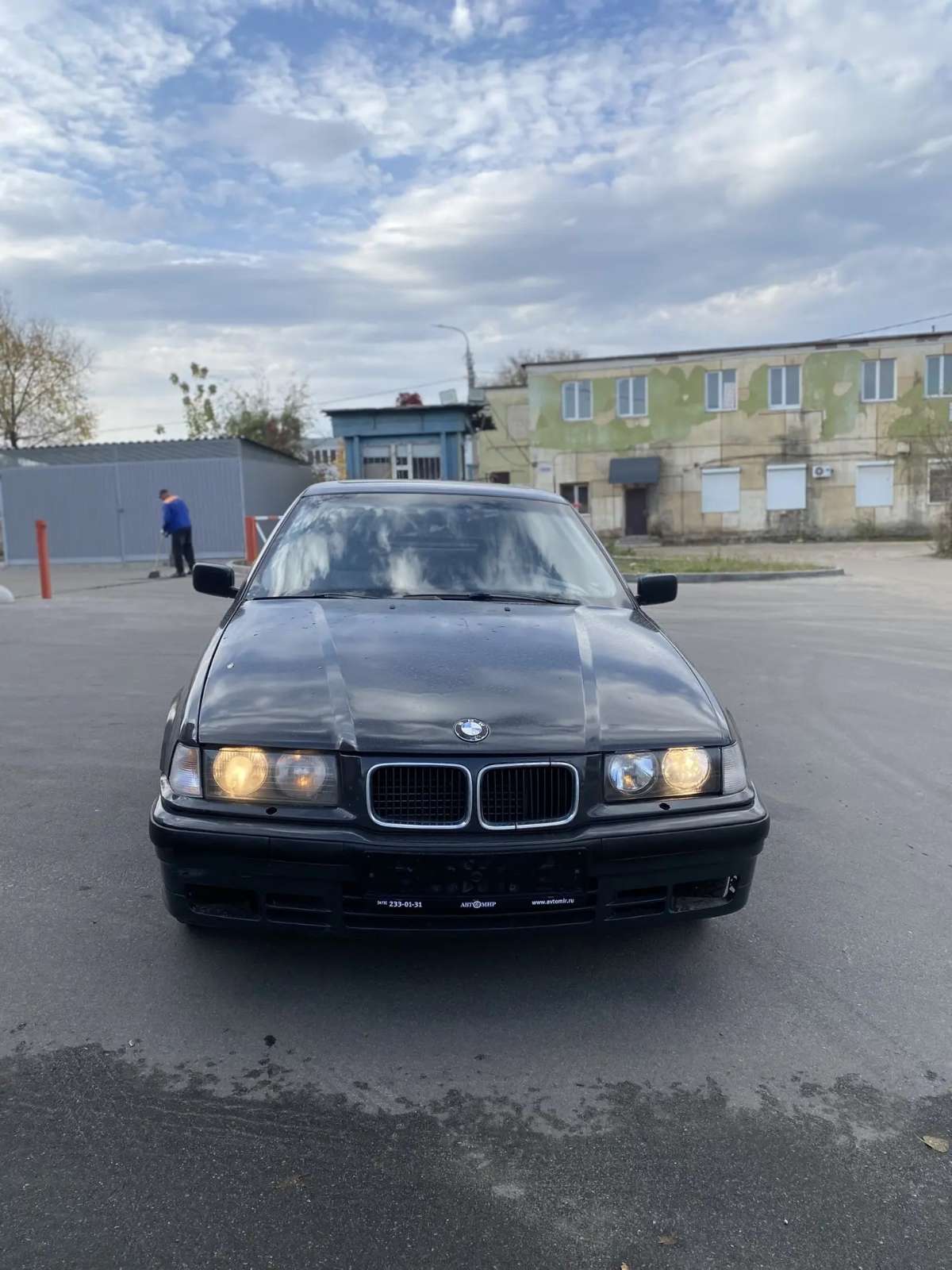 BMW 316I, 1992 — Снаружи