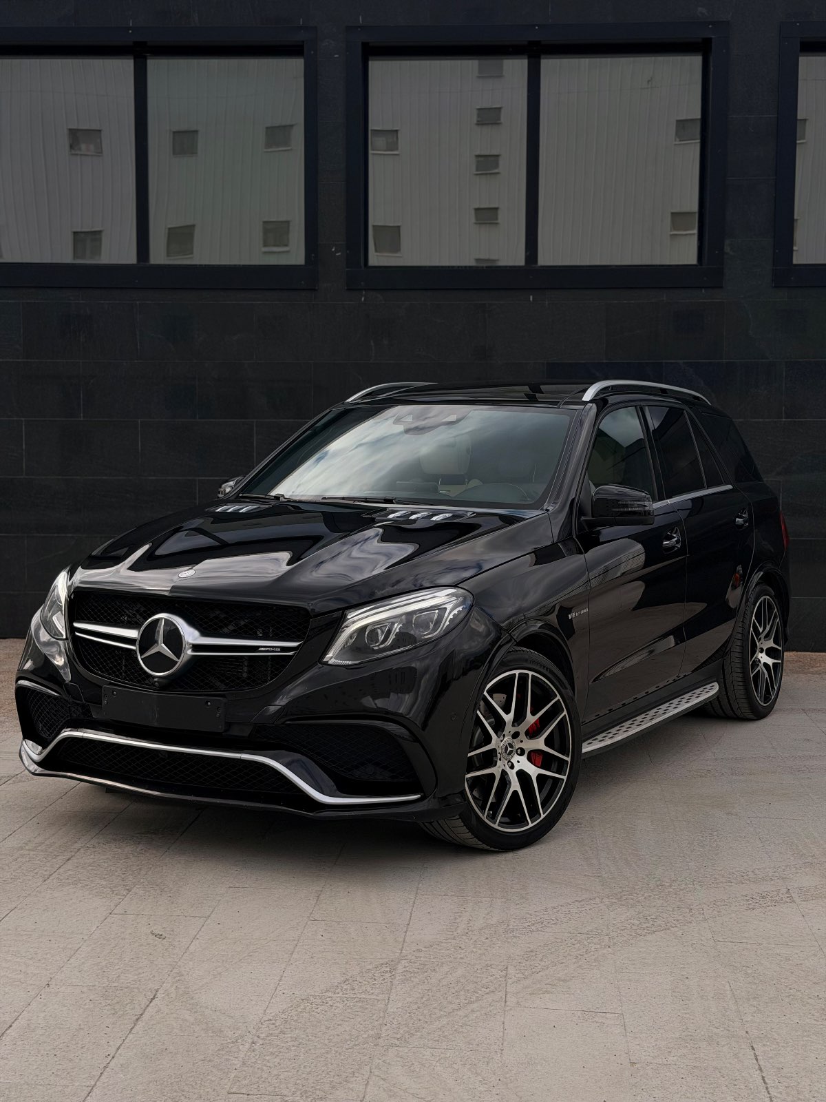 Mercedes-Benz GLE, 2017 — Снаружи