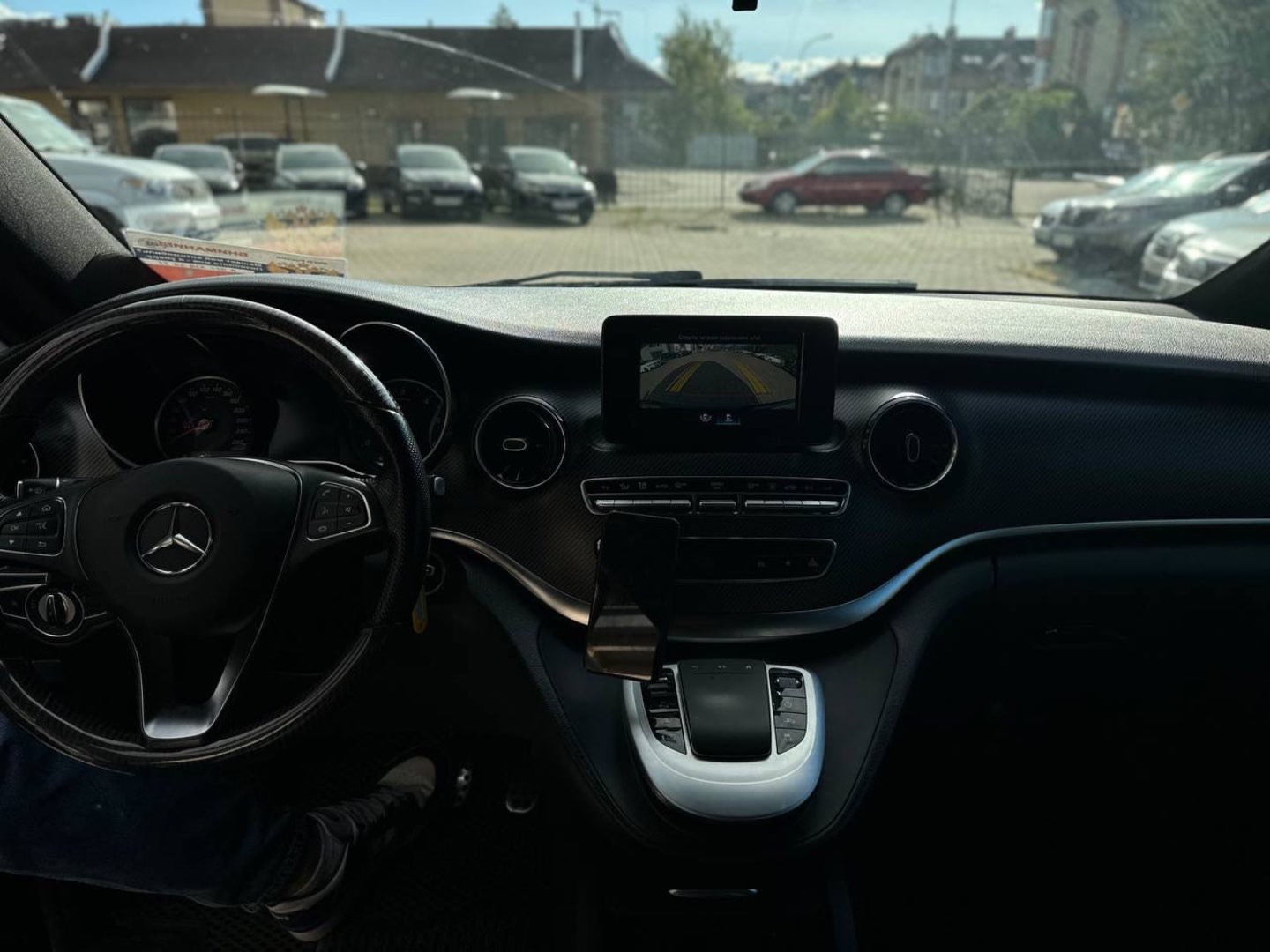 Mercedes-Benz V220D 4МАТIС, 2021 — Салон