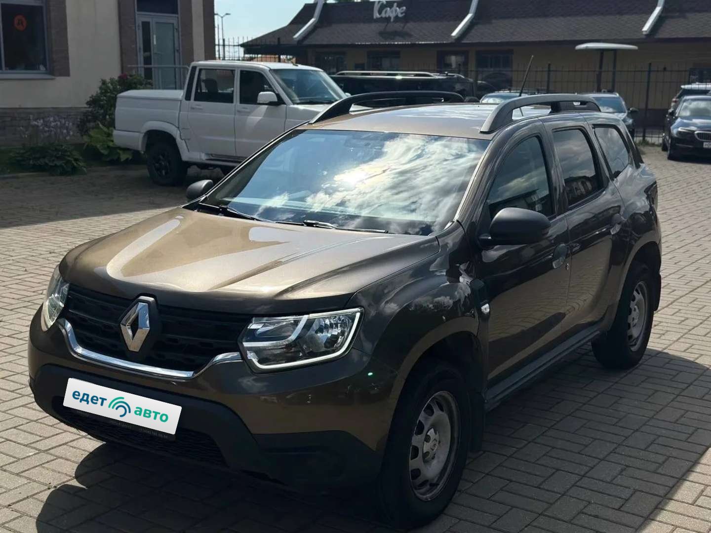 Renault Duster, 2022 — обложка