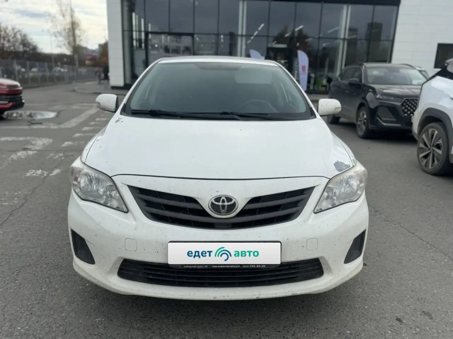 Toyota Corolla, 2011 — обложка