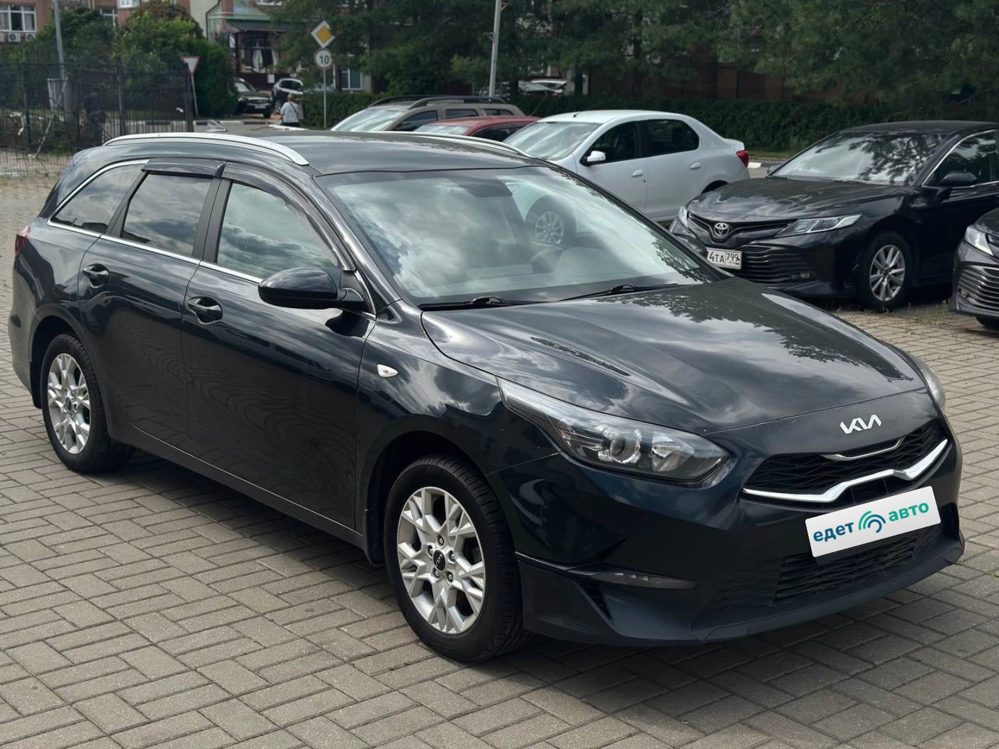 Kia Ceed, 2022 — Снаружи
