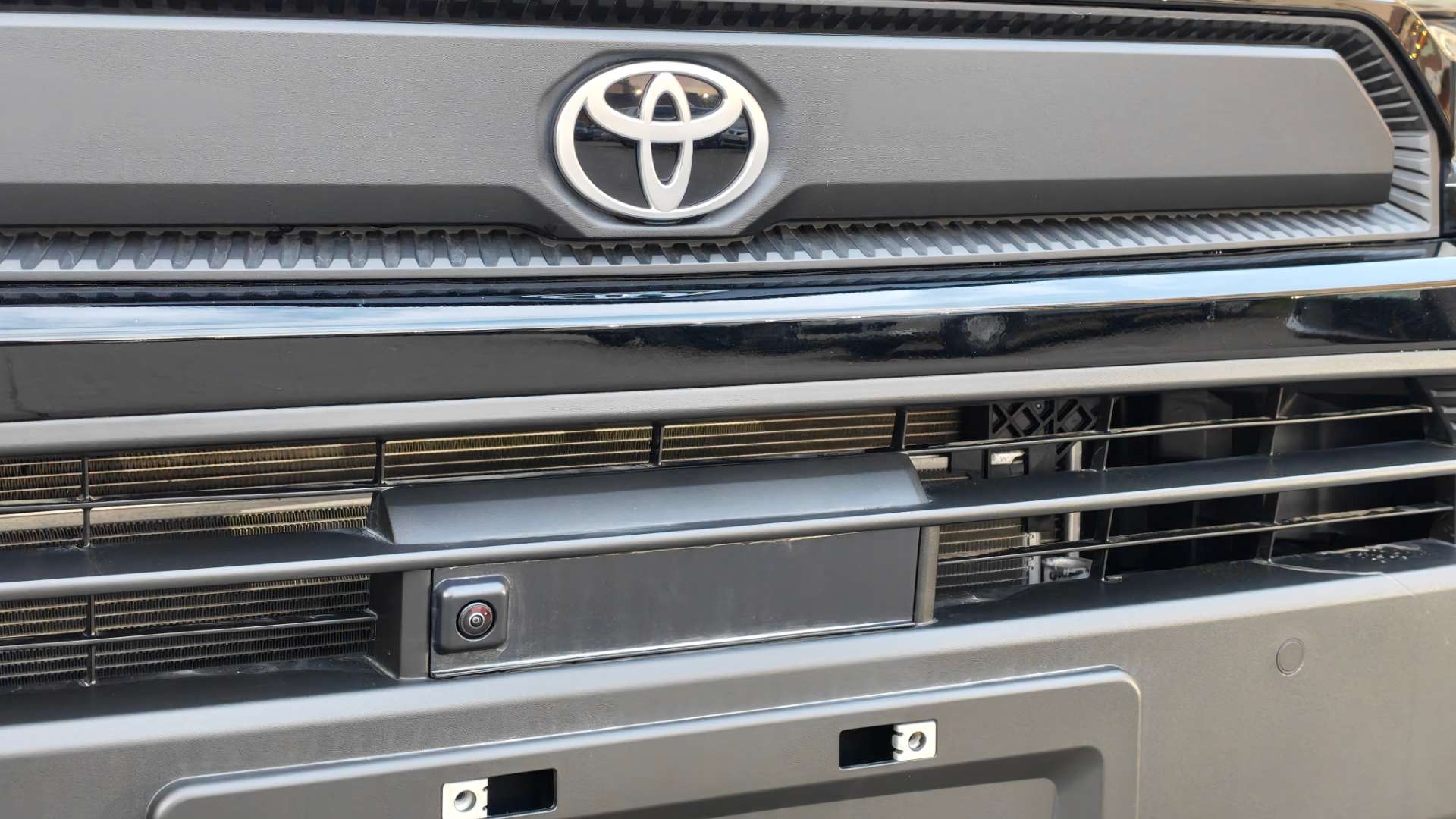 Toyota Rav4, 2026 — Снаружи