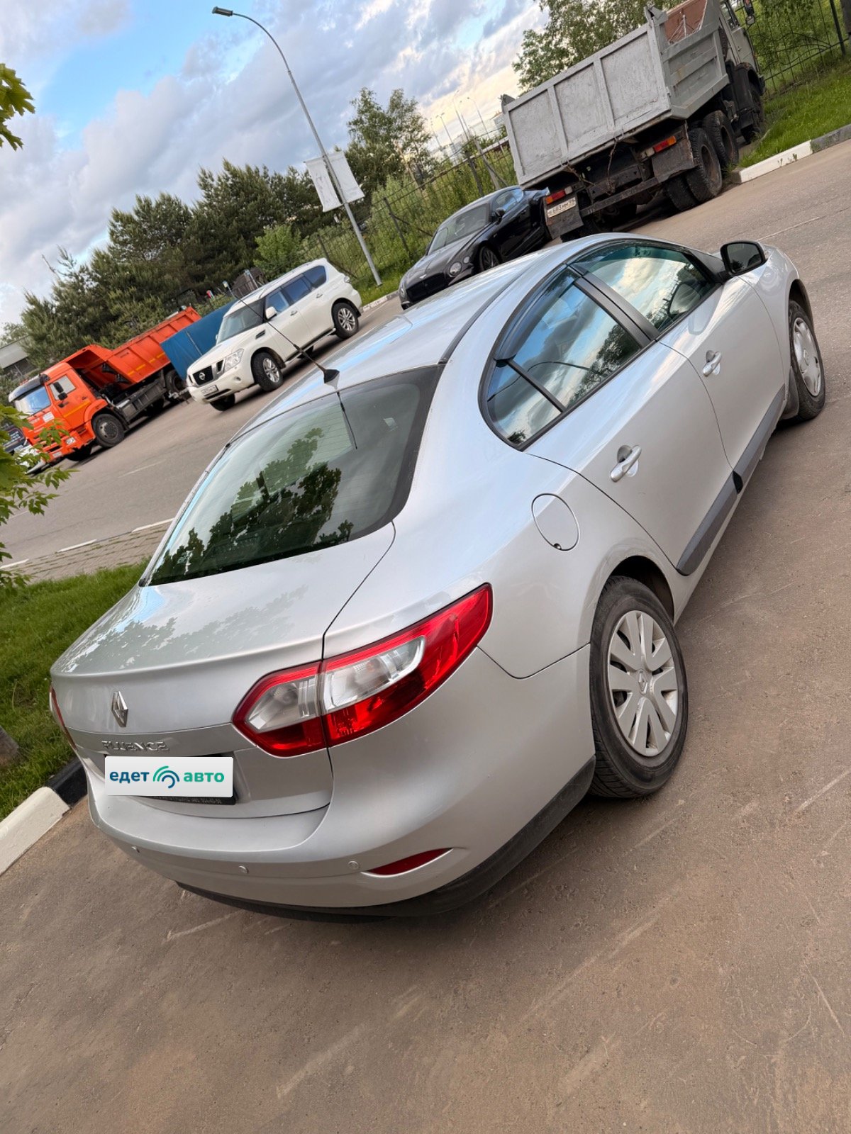 Renault Fluence, 2011 — Все фото