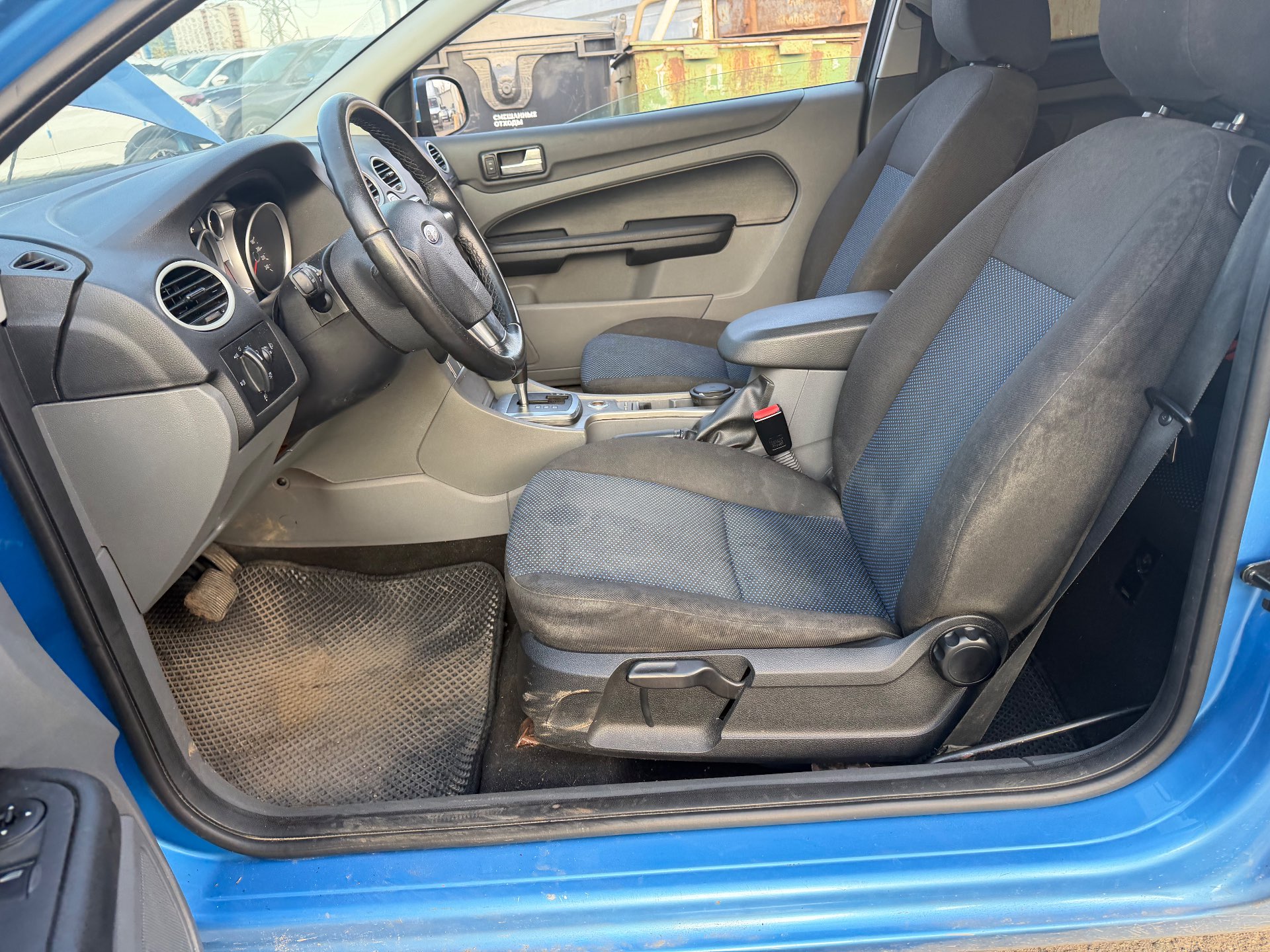 Ford Focus, 2008 — Салон