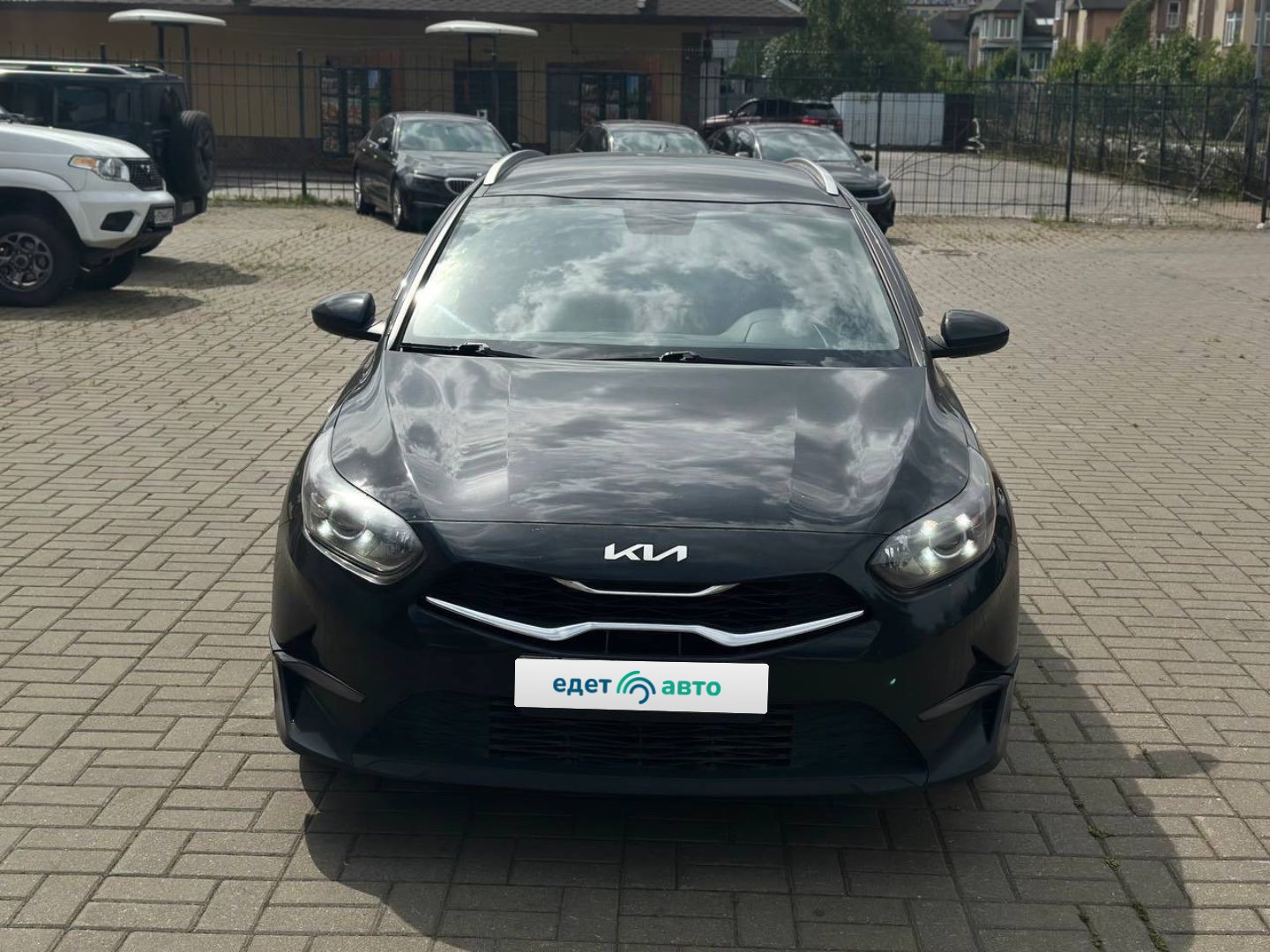 Kia Ceed, 2022 — Снаружи