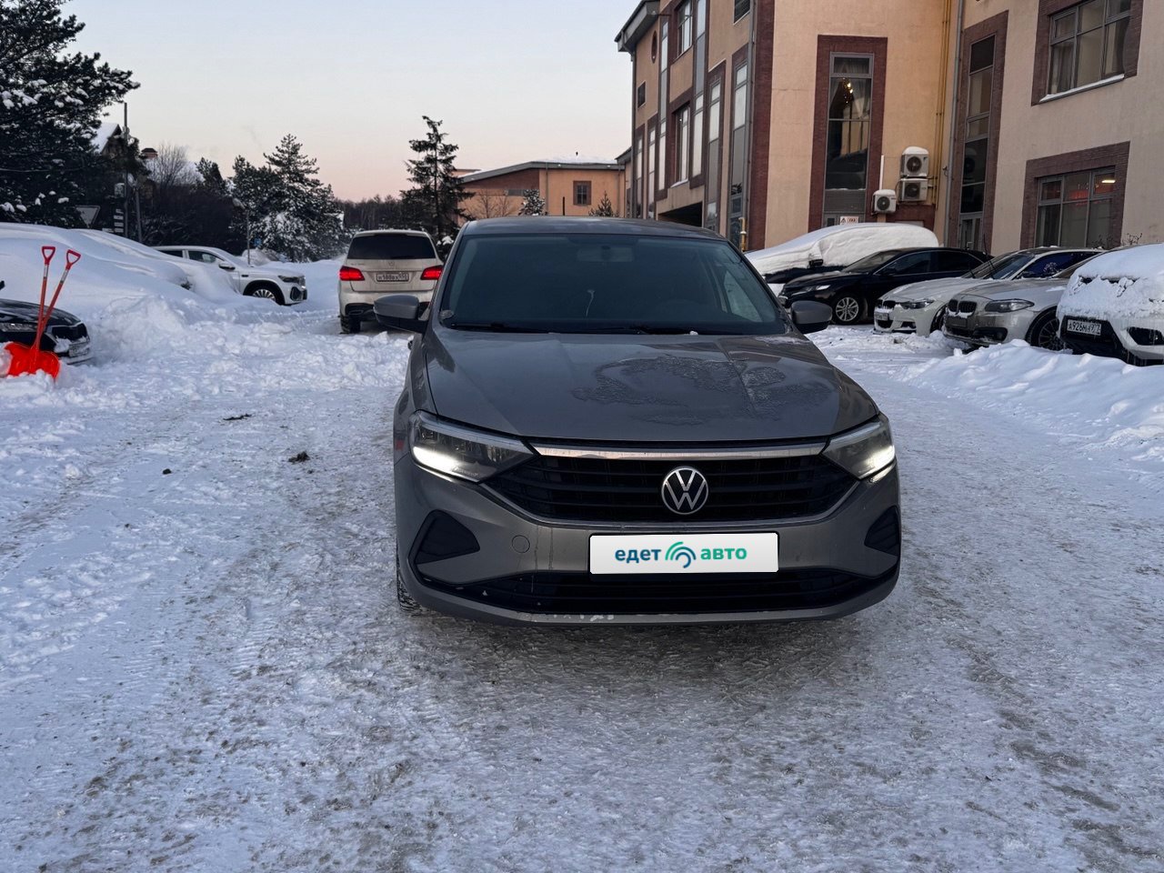 Volkswagen Polo, 2020 — обложка