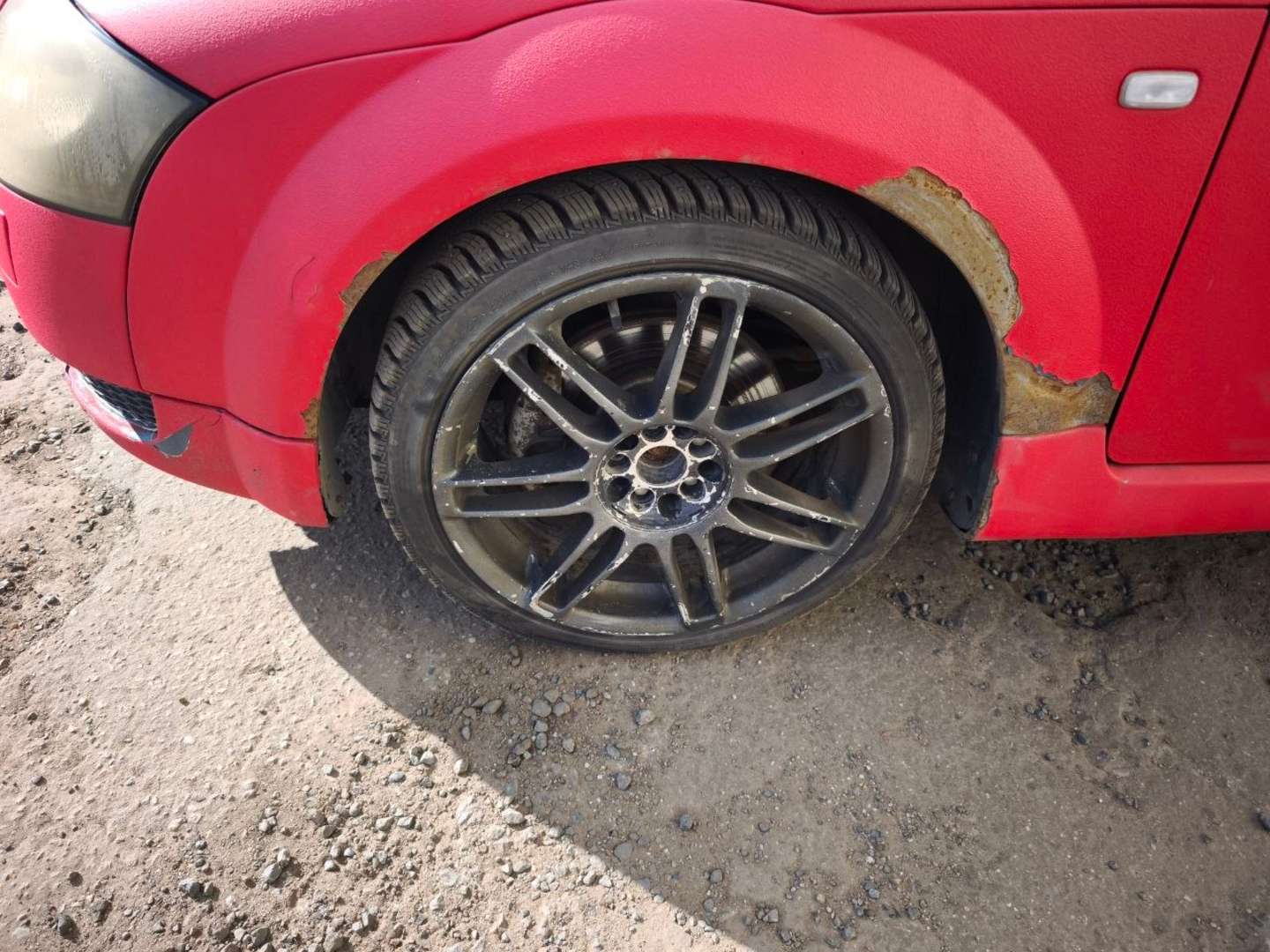 Audi TT, 2000 — Снаружи