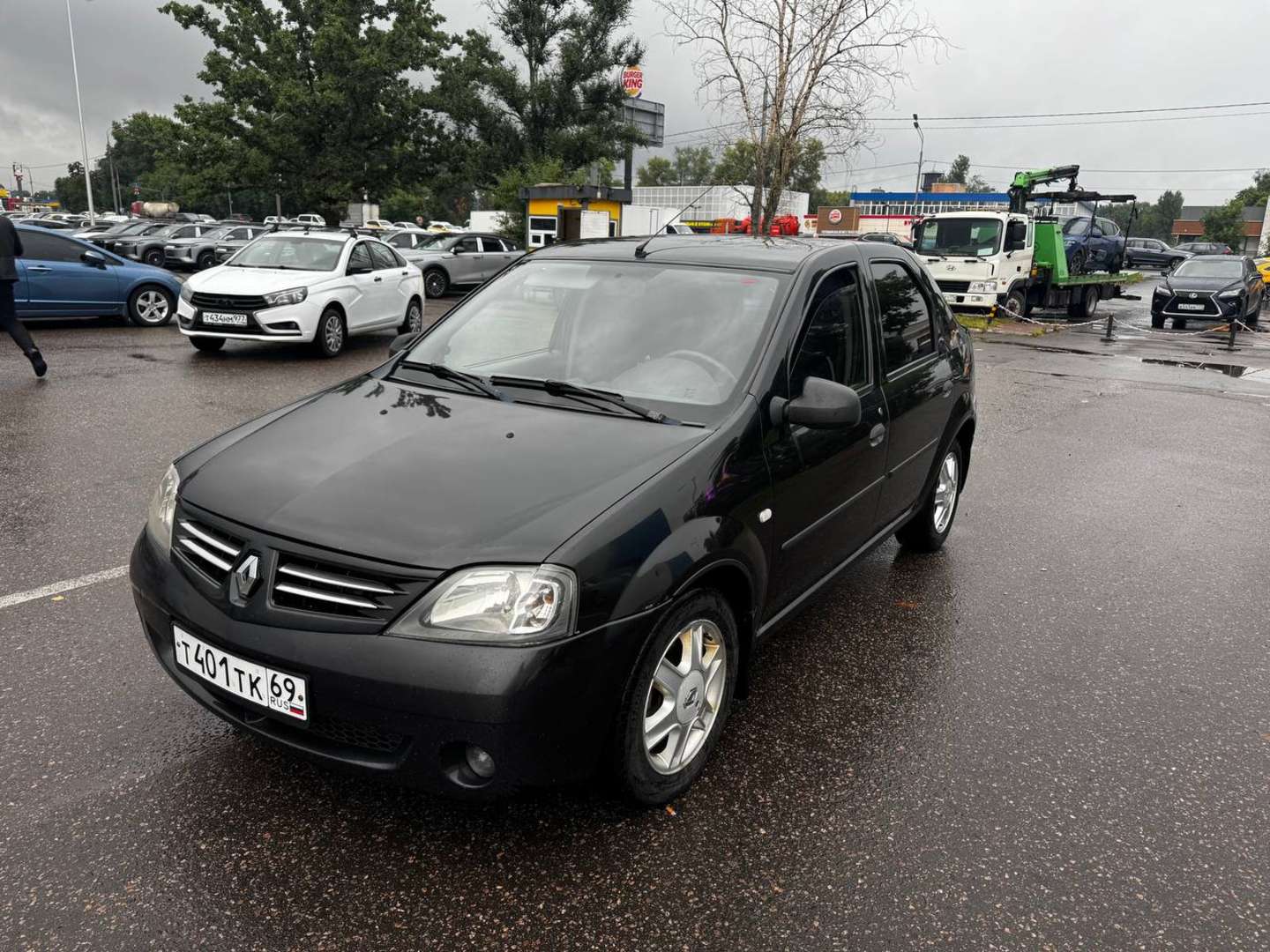 Renault LOGAN, 2009 — Снаружи