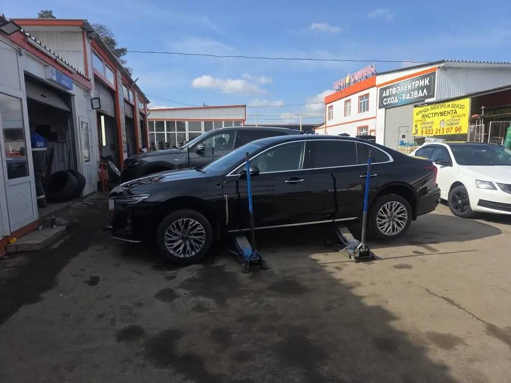 HONGQI H5, 2024 — Все фото