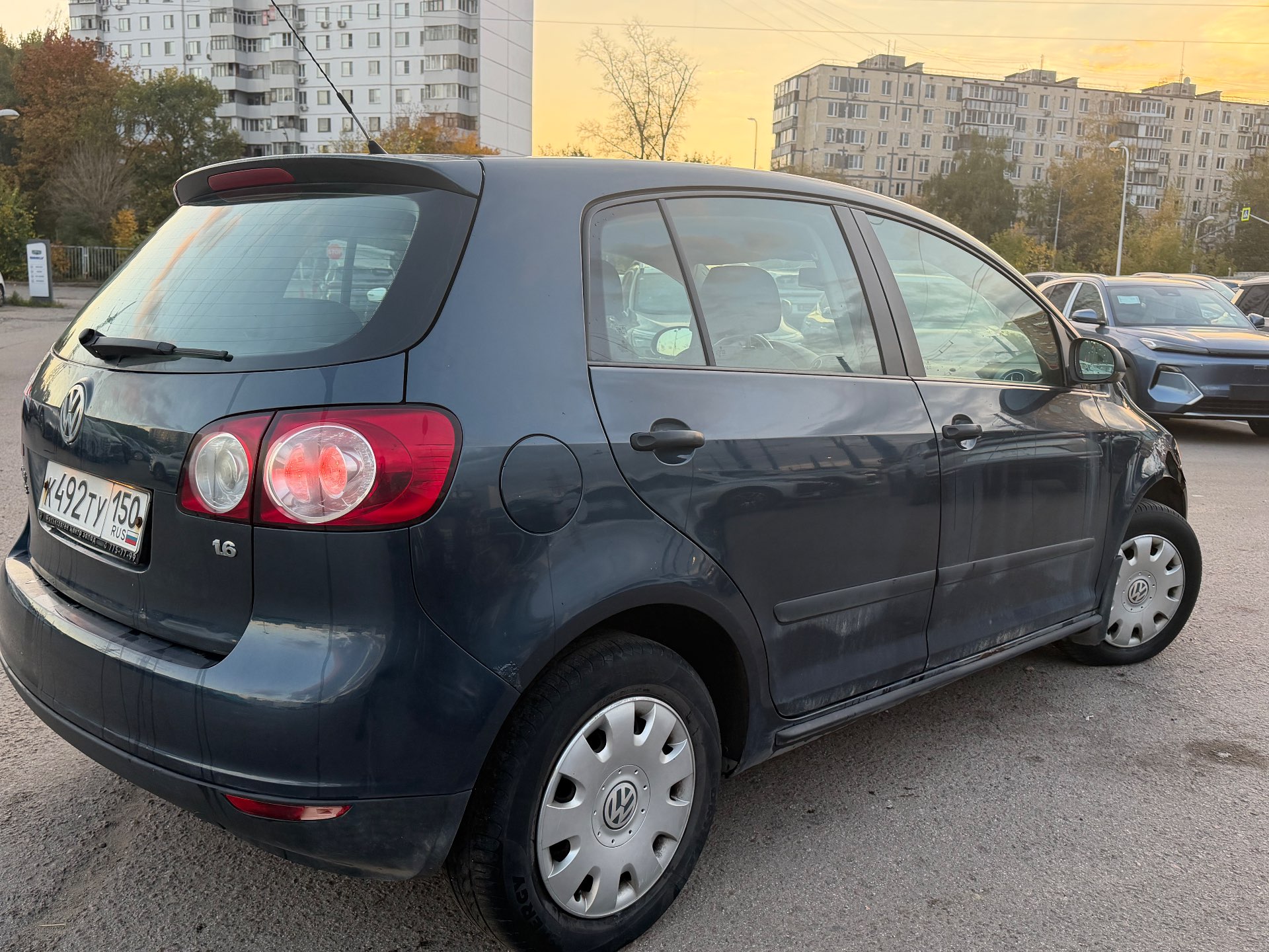 Volkswagen GОLF РLUS, 2008 — Снаружи