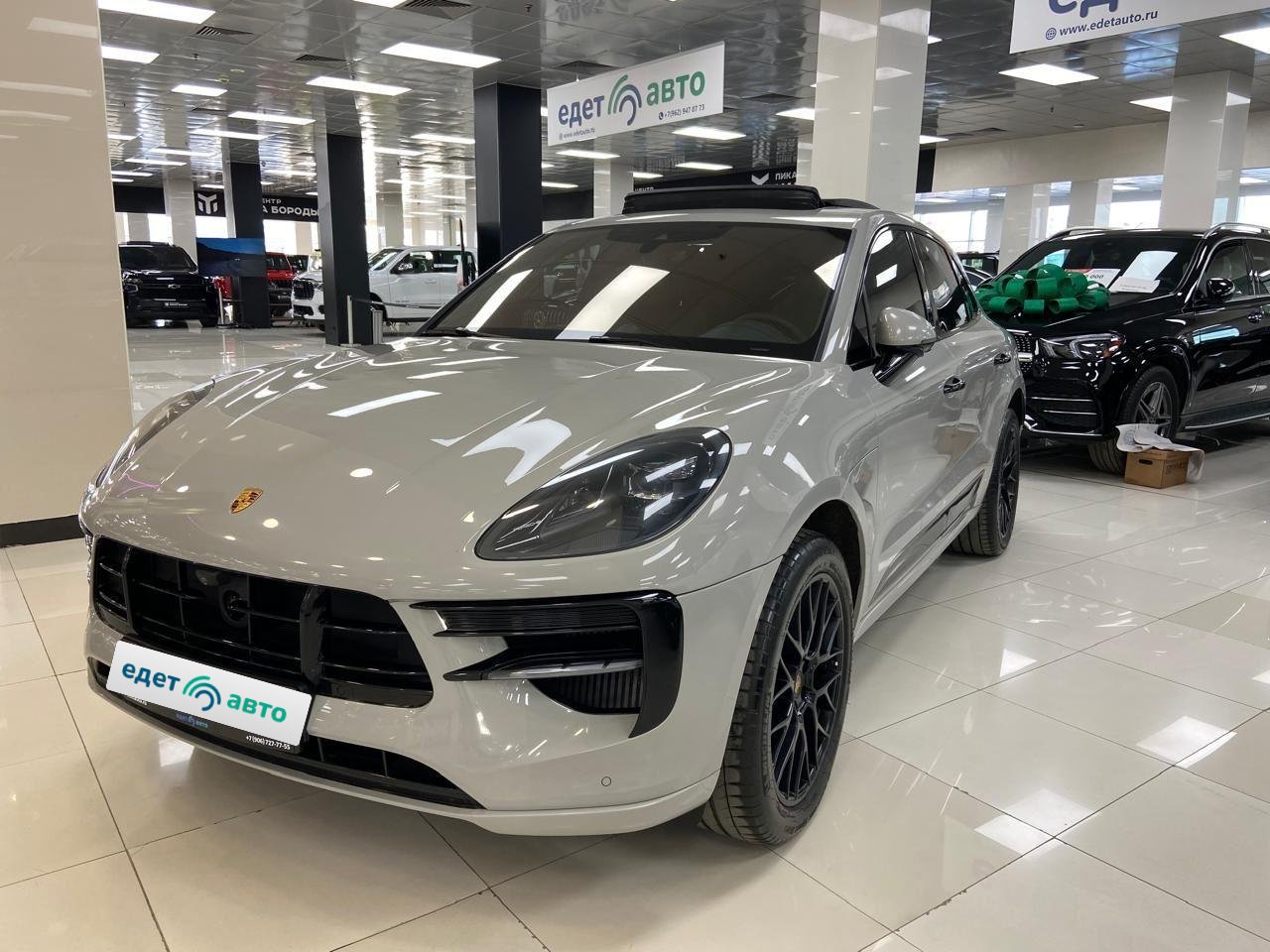 Porsche Macan 1 поколение [рестайлинг] 2021 — обложка