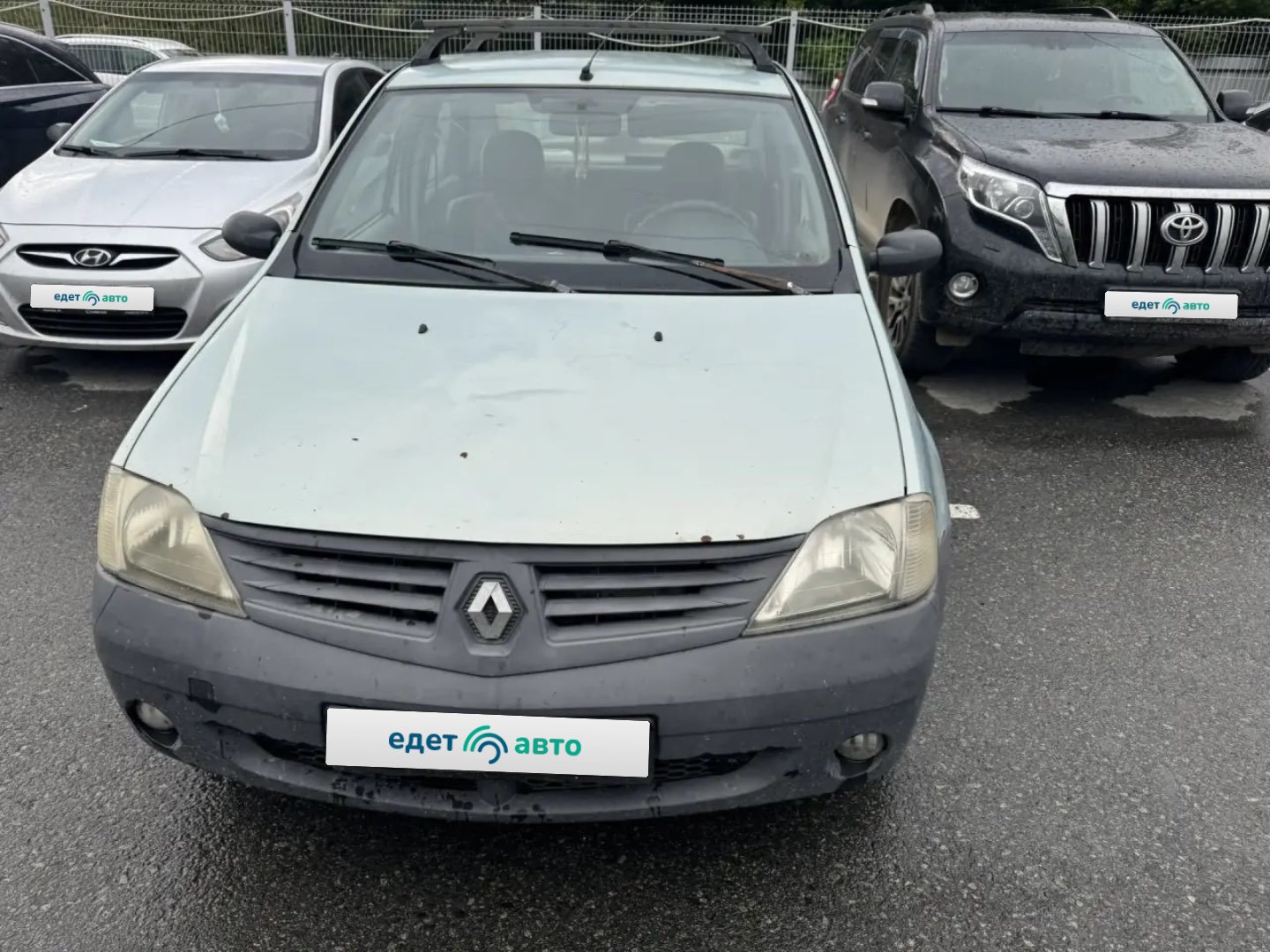 Renault Logan, 2006 — Снаружи