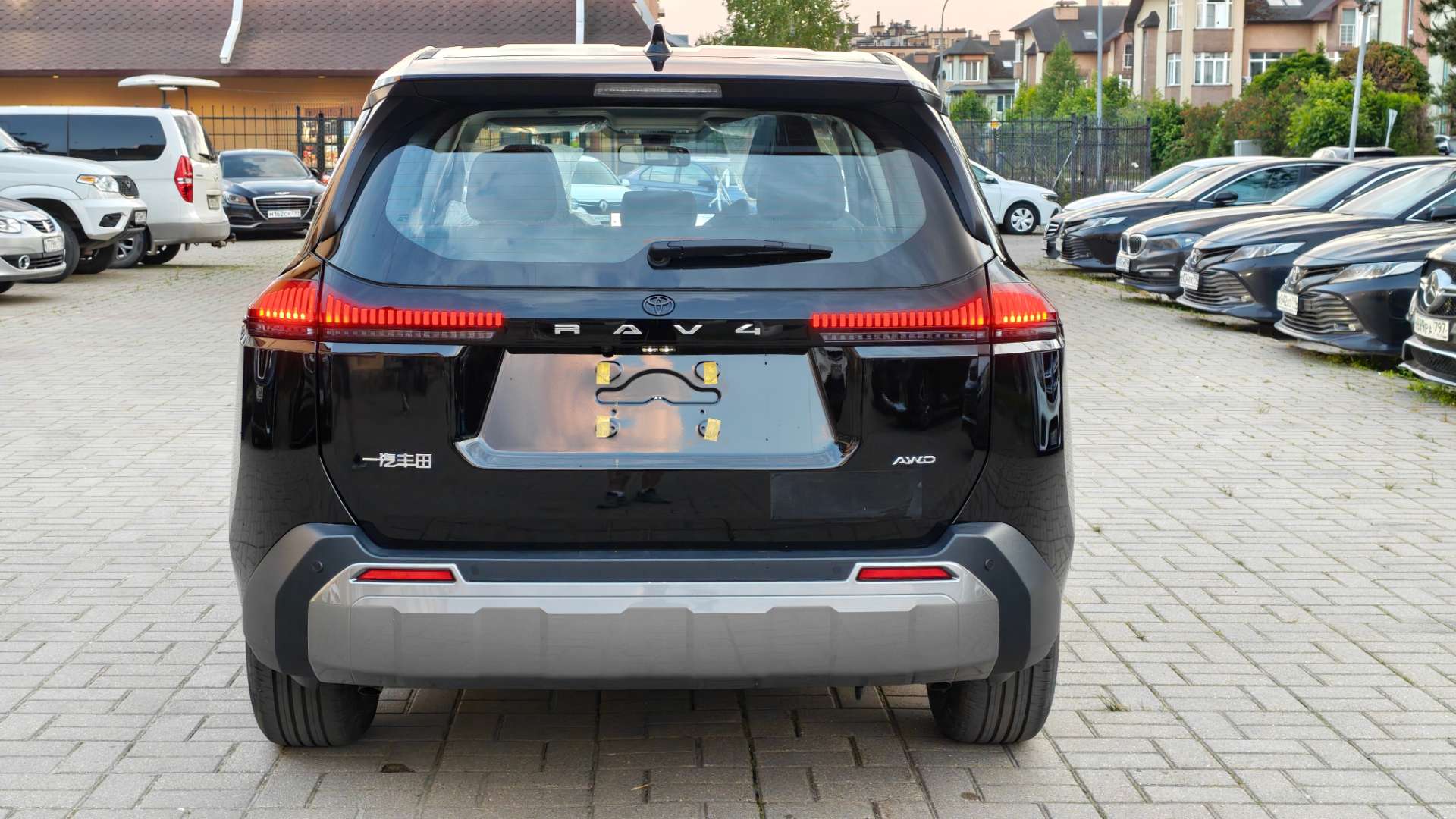 Toyota Rav4, 2026 — Снаружи