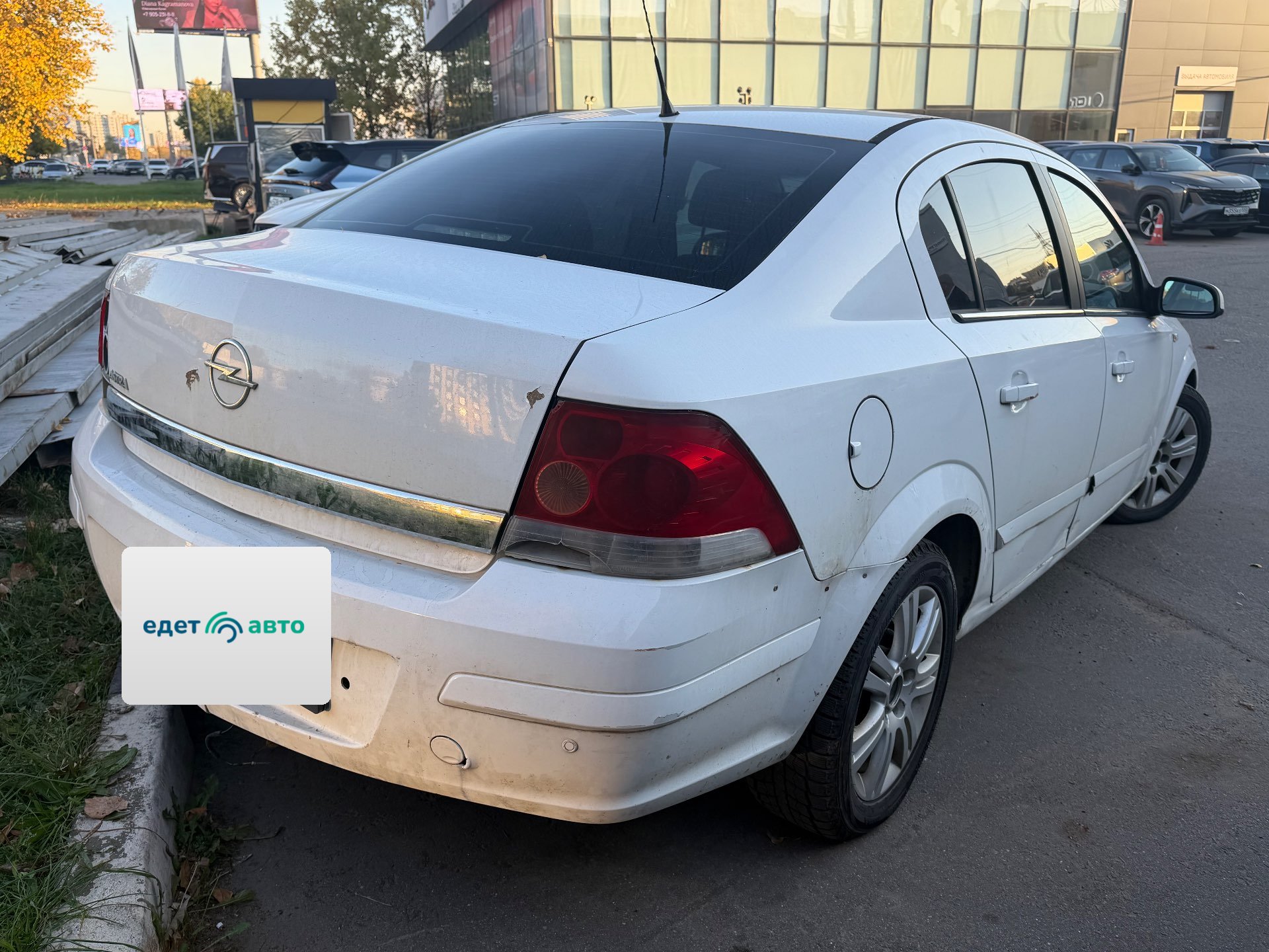 Opel Astra, 2010 — Снаружи