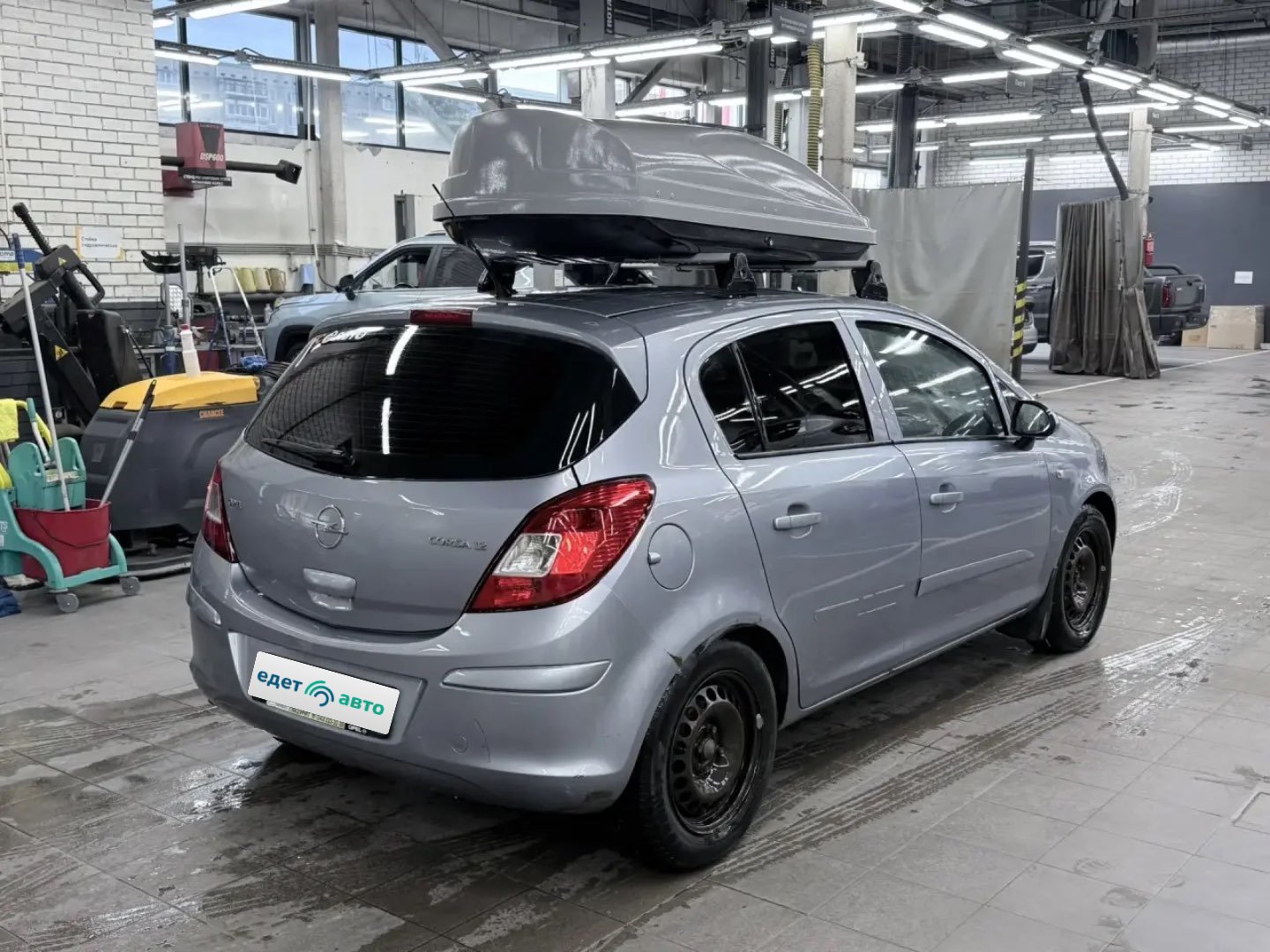 Opel Corsa, 2006 — Снаружи