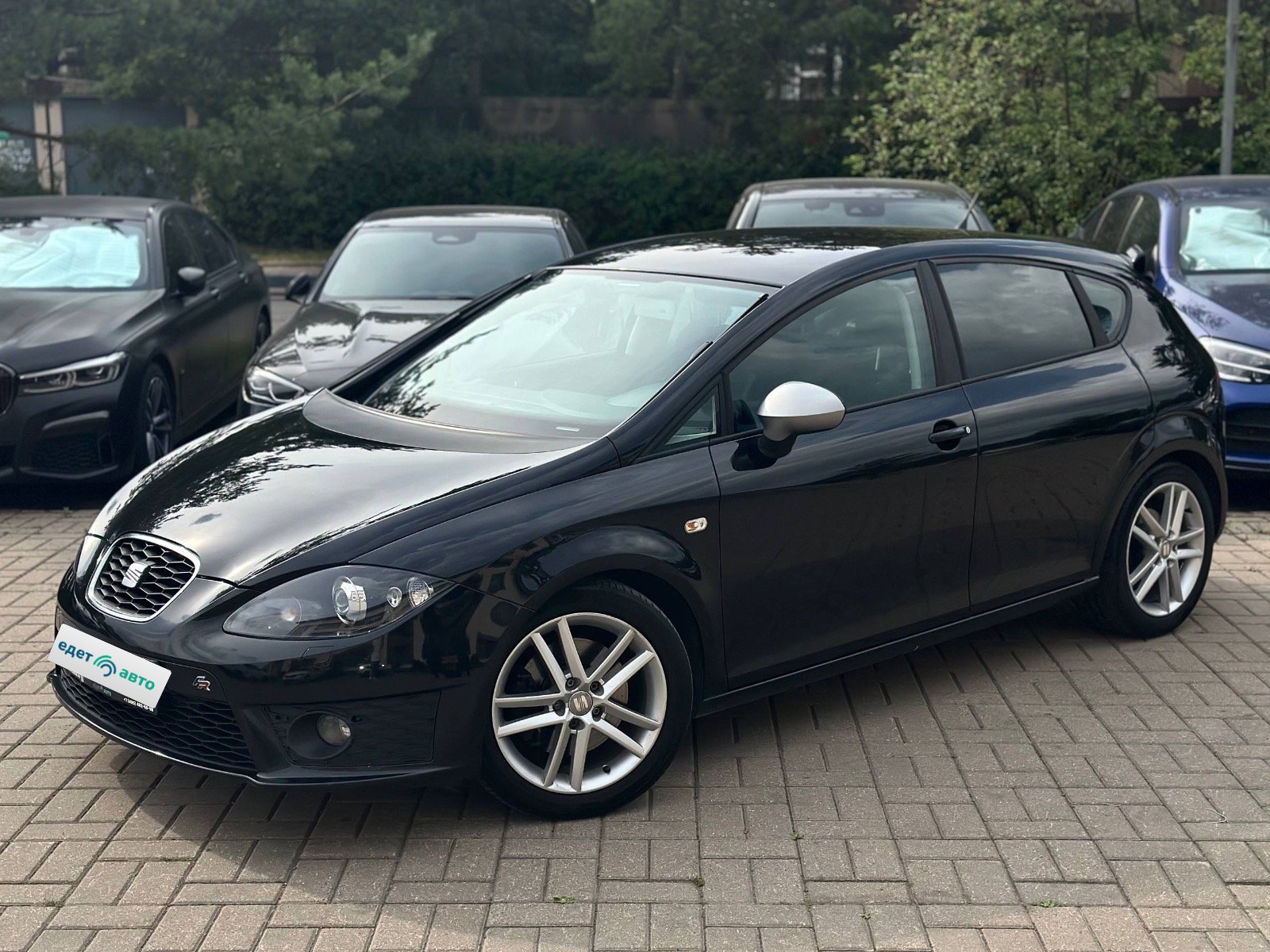 SEAT Leon 2 поколение [рестайлинг] 2012 — обложка