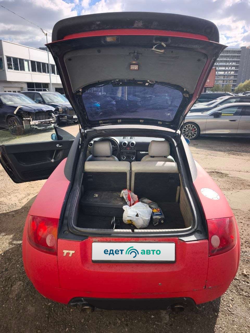 Audi TT, 2000 — Снаружи